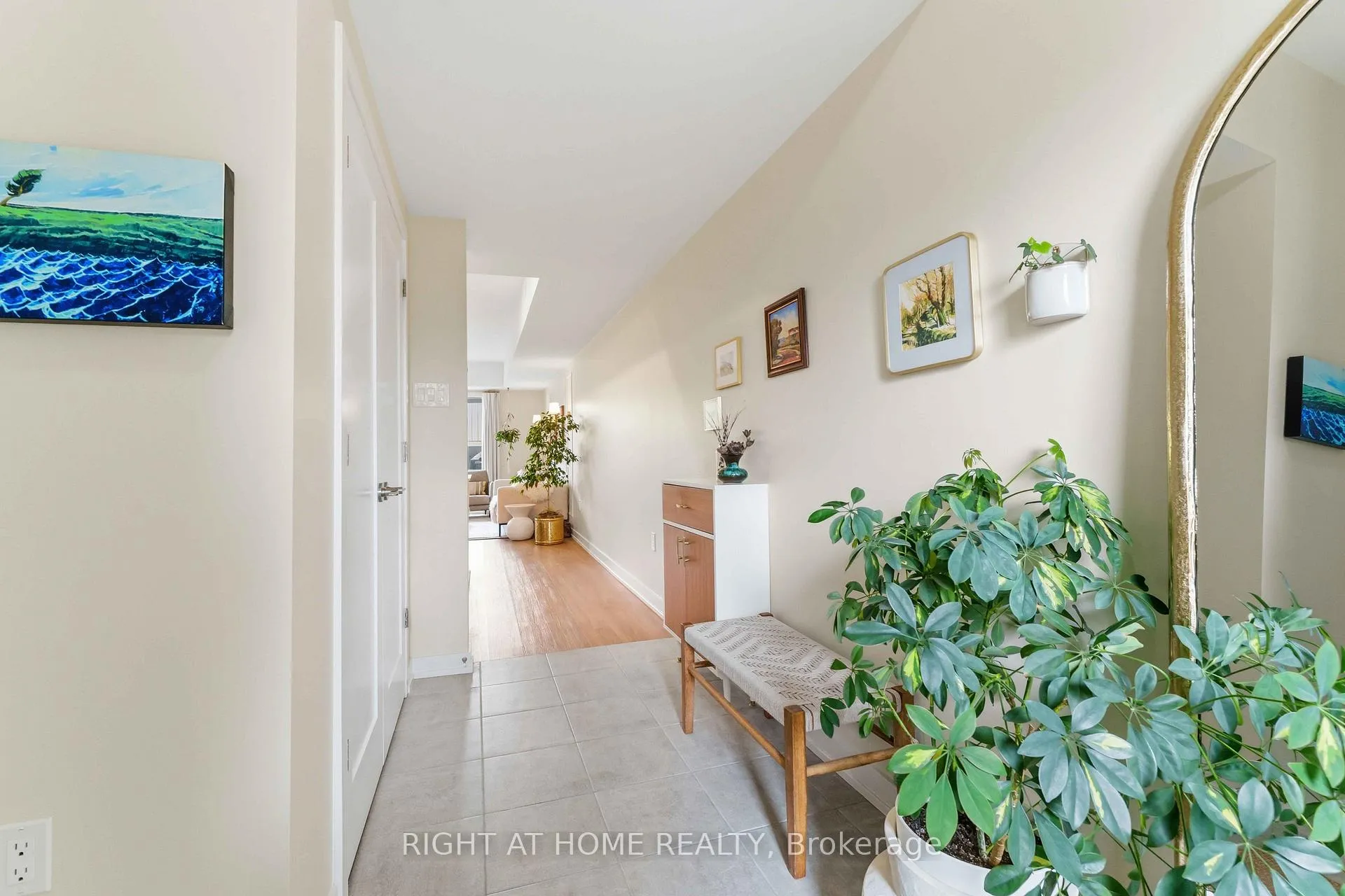 Photo 3 of Unit D, 800 Roger Griffiths Avenue, Ottawa, Kanata - Katimavik — HOMEH