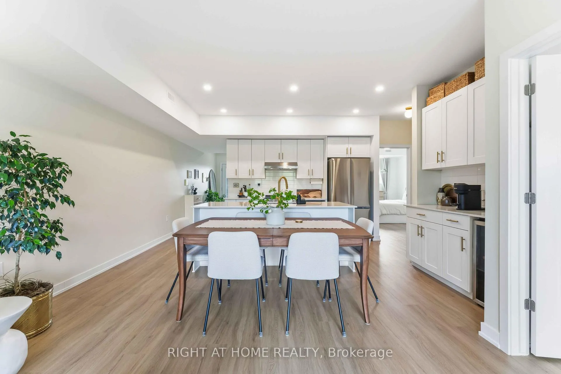 Photo 8 of Unit D, 800 Roger Griffiths Avenue, Ottawa, Kanata - Katimavik — HOMEH