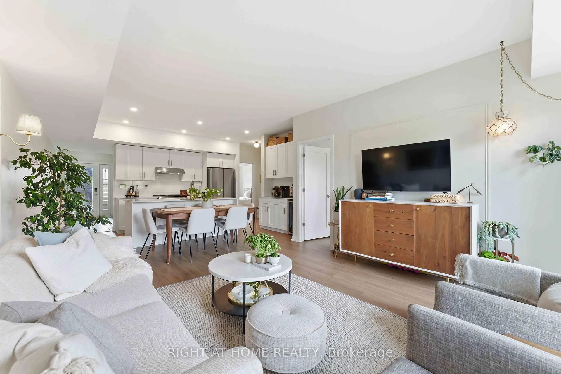 Photo 11 of Unit D, 800 Roger Griffiths Avenue, Ottawa, Kanata - Katimavik — HOMEH