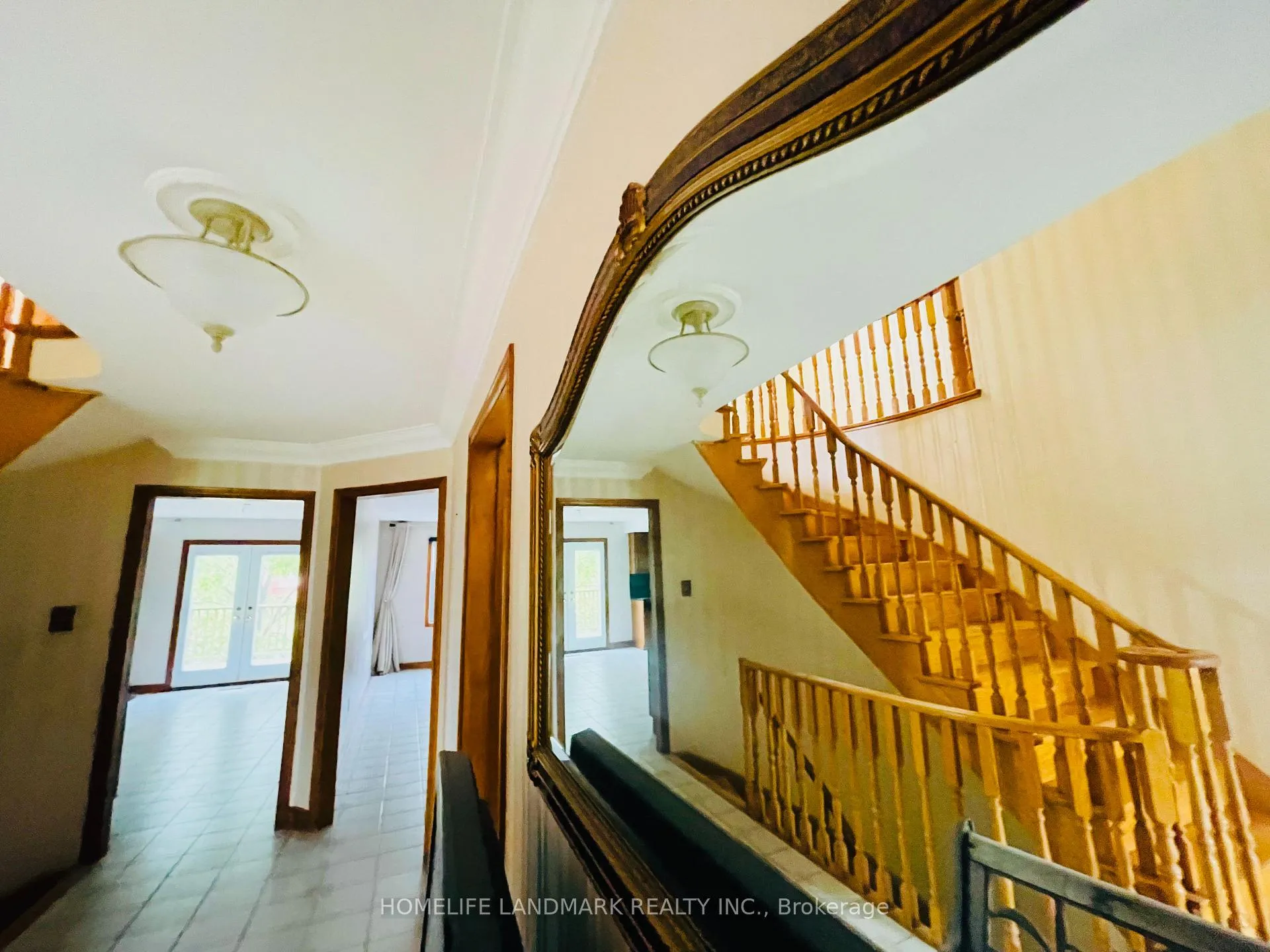 Photo 15 of 121 Harmonia Crescent, Vaughan, West Woodbridge — HOMEH