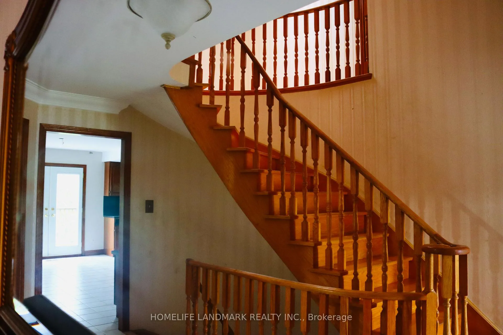 Photo 28 of 121 Harmonia Crescent, Vaughan, West Woodbridge — HOMEH