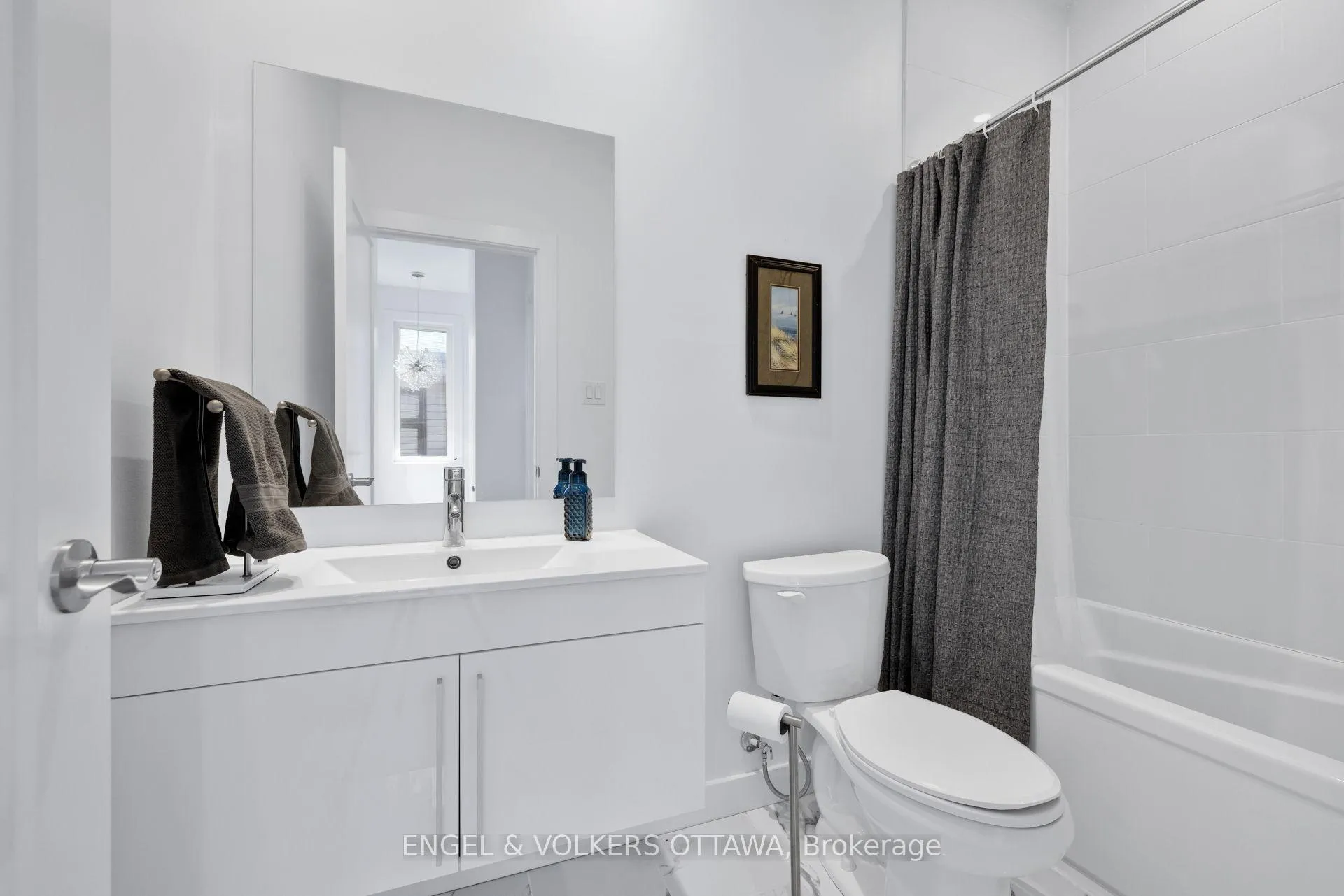 Photo 35 of 151 Longpré Street, Ottawa, Vanier — HOMEH