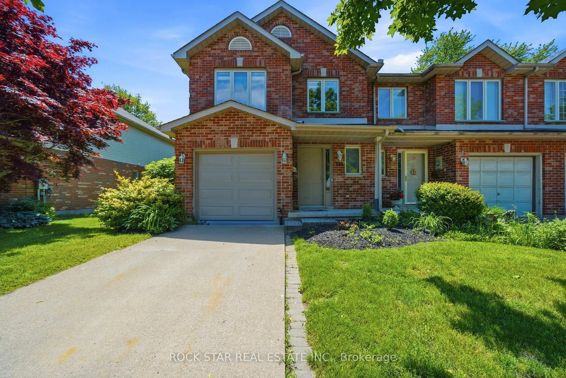 Photo of 180 Lawrence Lane