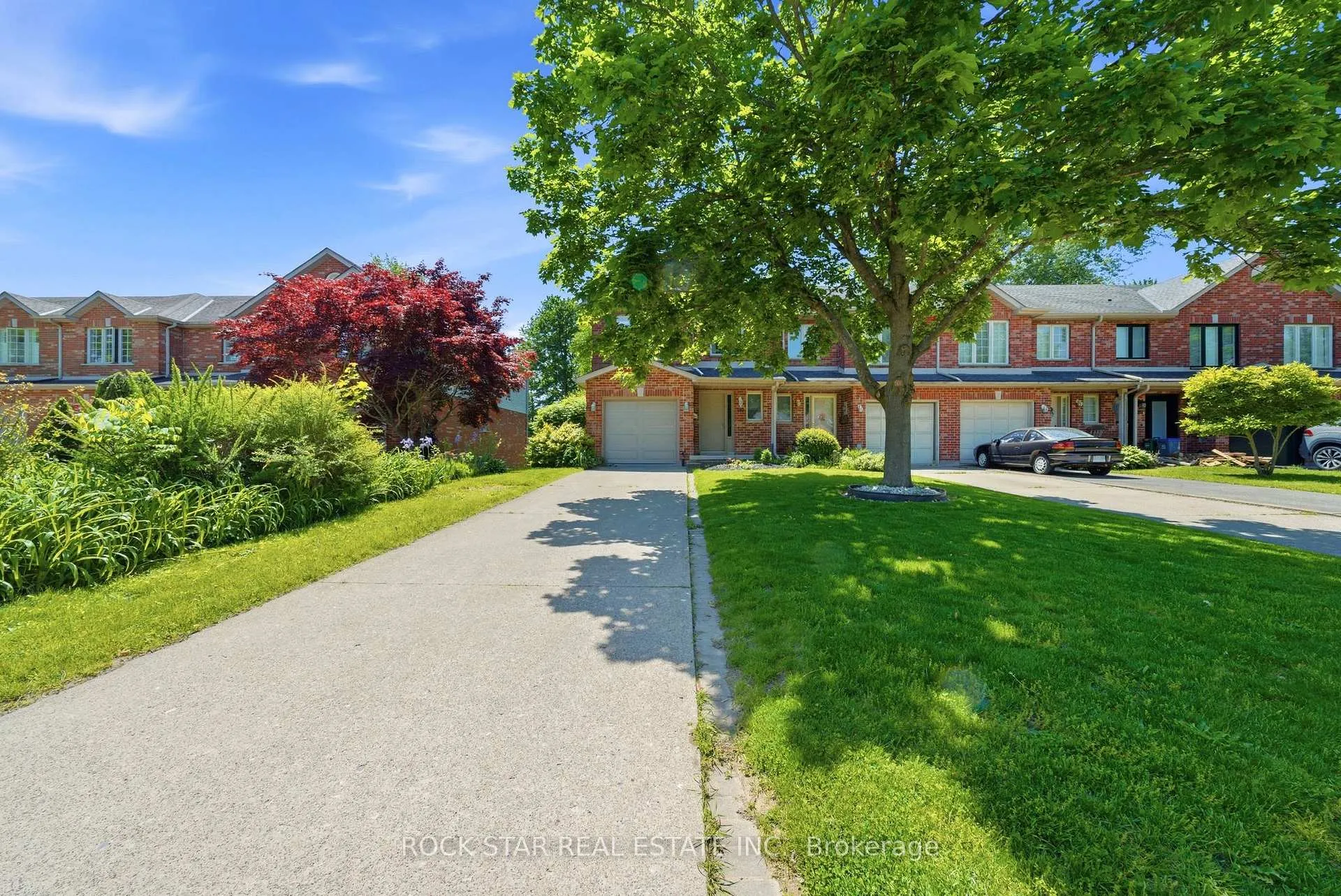 Photo 2 of 180 Lawrence Lane, Pelham, Fonthill — HOMEH