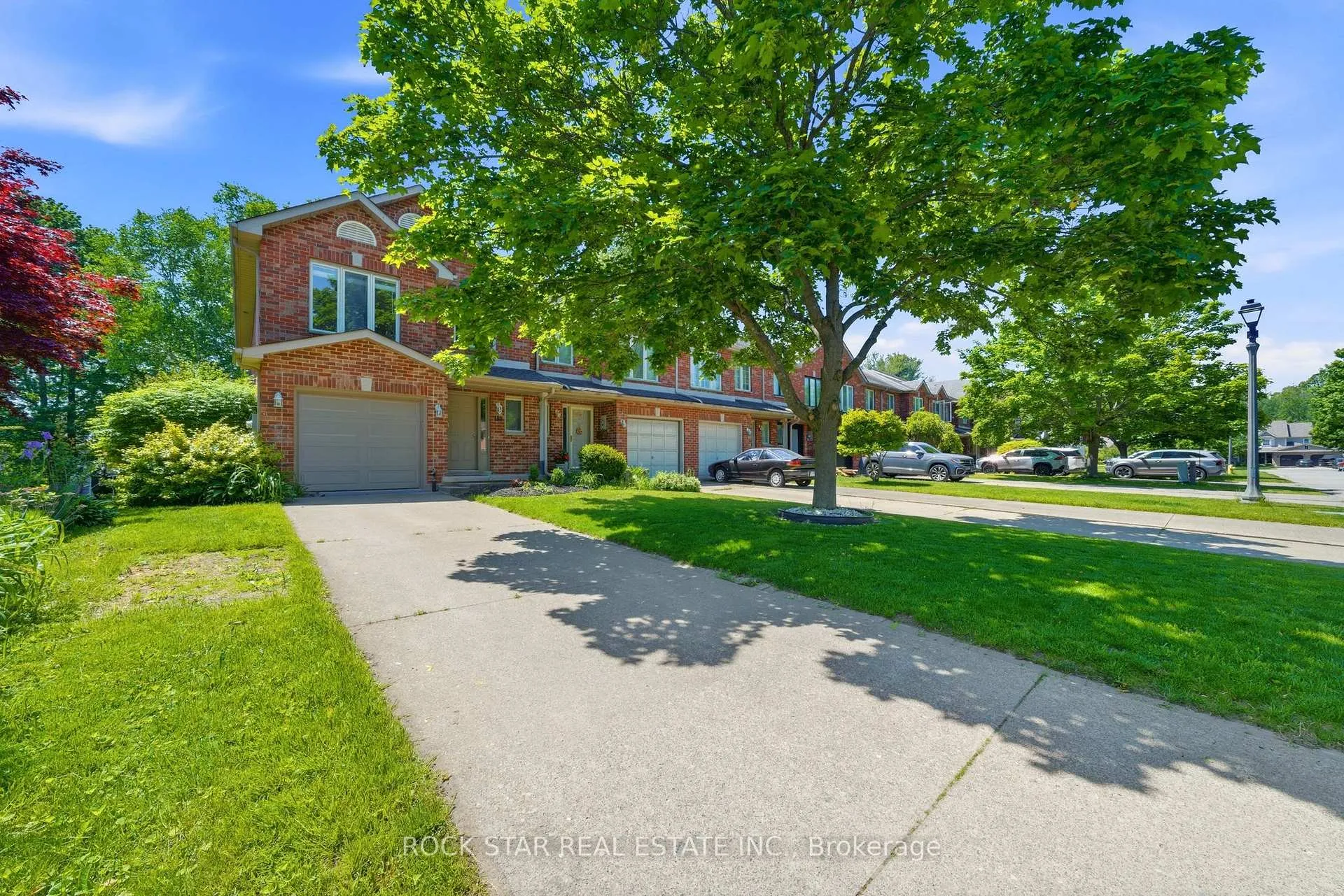 Photo 3 of 180 Lawrence Lane, Pelham, Fonthill — HOMEH