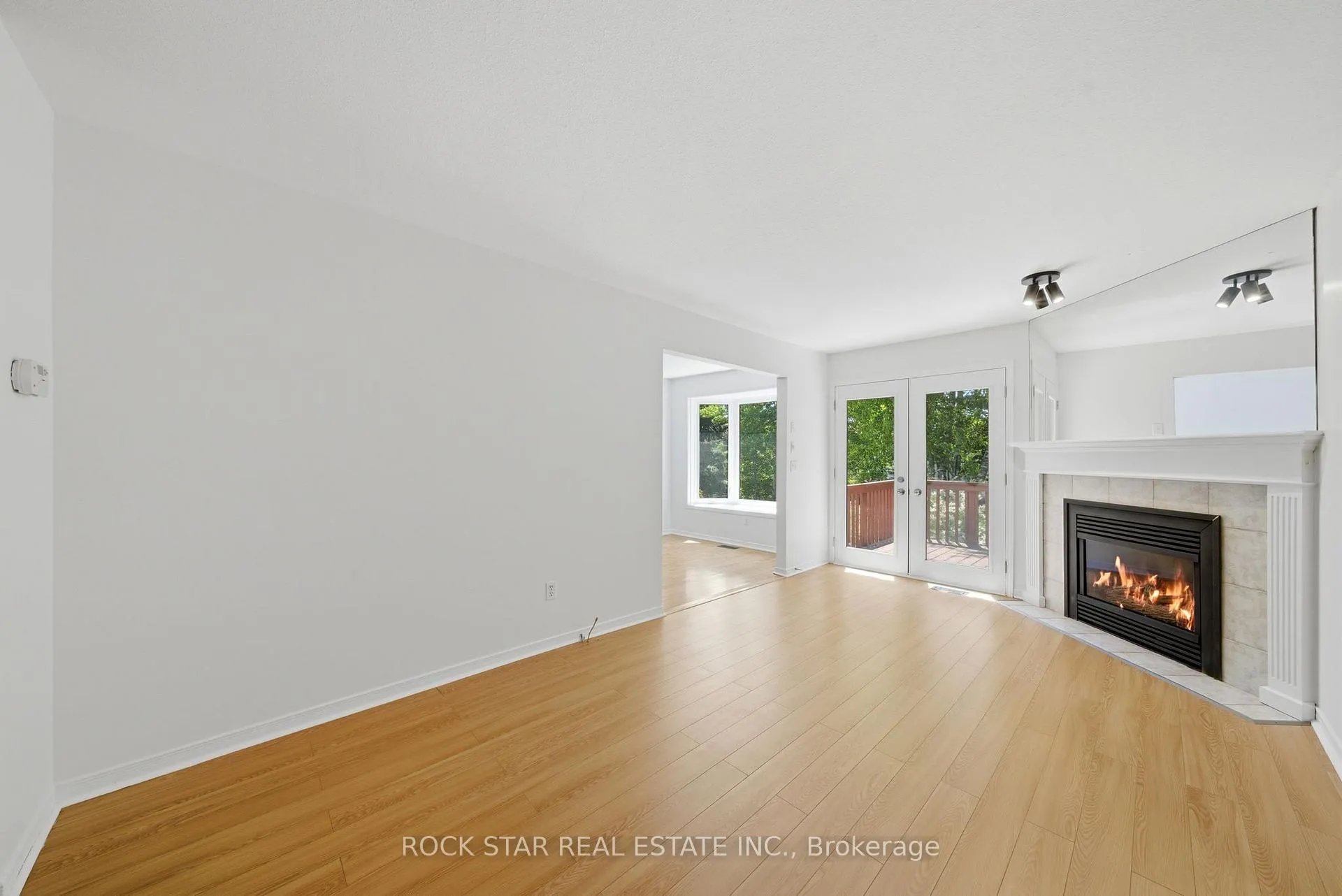 Photo 9 of 180 Lawrence Lane, Pelham, Fonthill — HOMEH