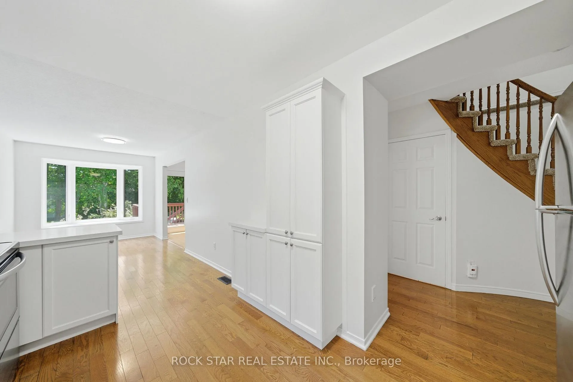 Photo 17 of 180 Lawrence Lane, Pelham, Fonthill — HOMEH