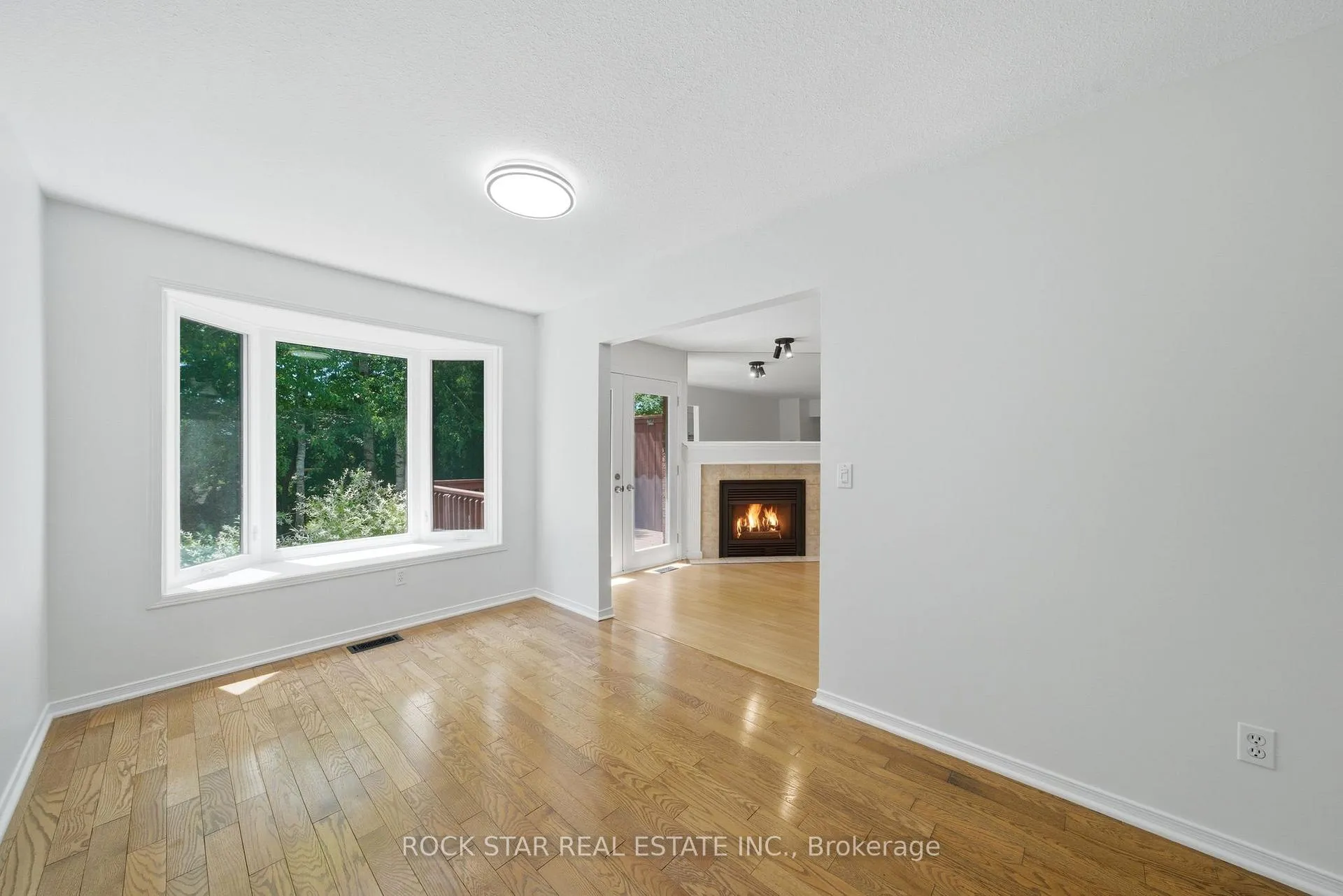Photo 19 of 180 Lawrence Lane, Pelham, Fonthill — HOMEH