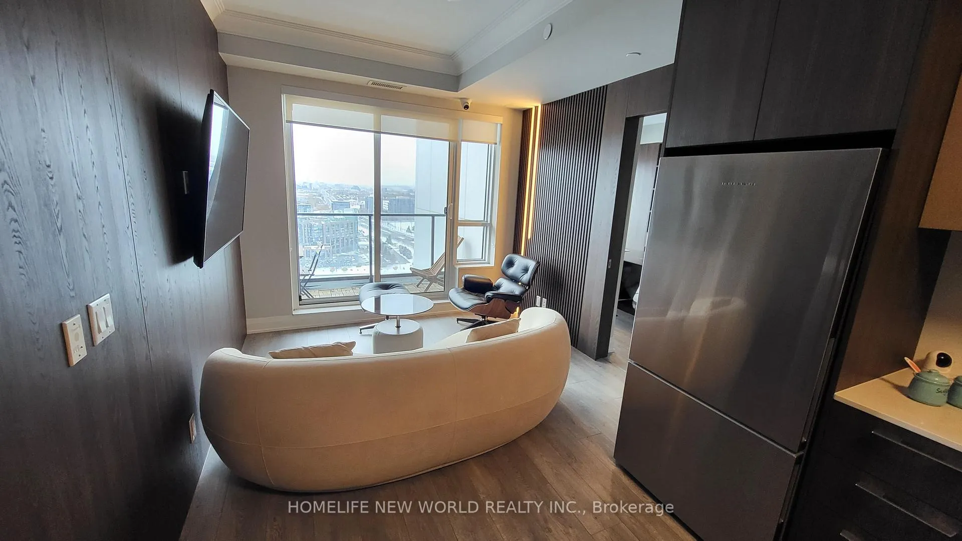 Photo 2 of Unit 3306, 8 Water Walk Drive, Markham, Unionville — HOMEH