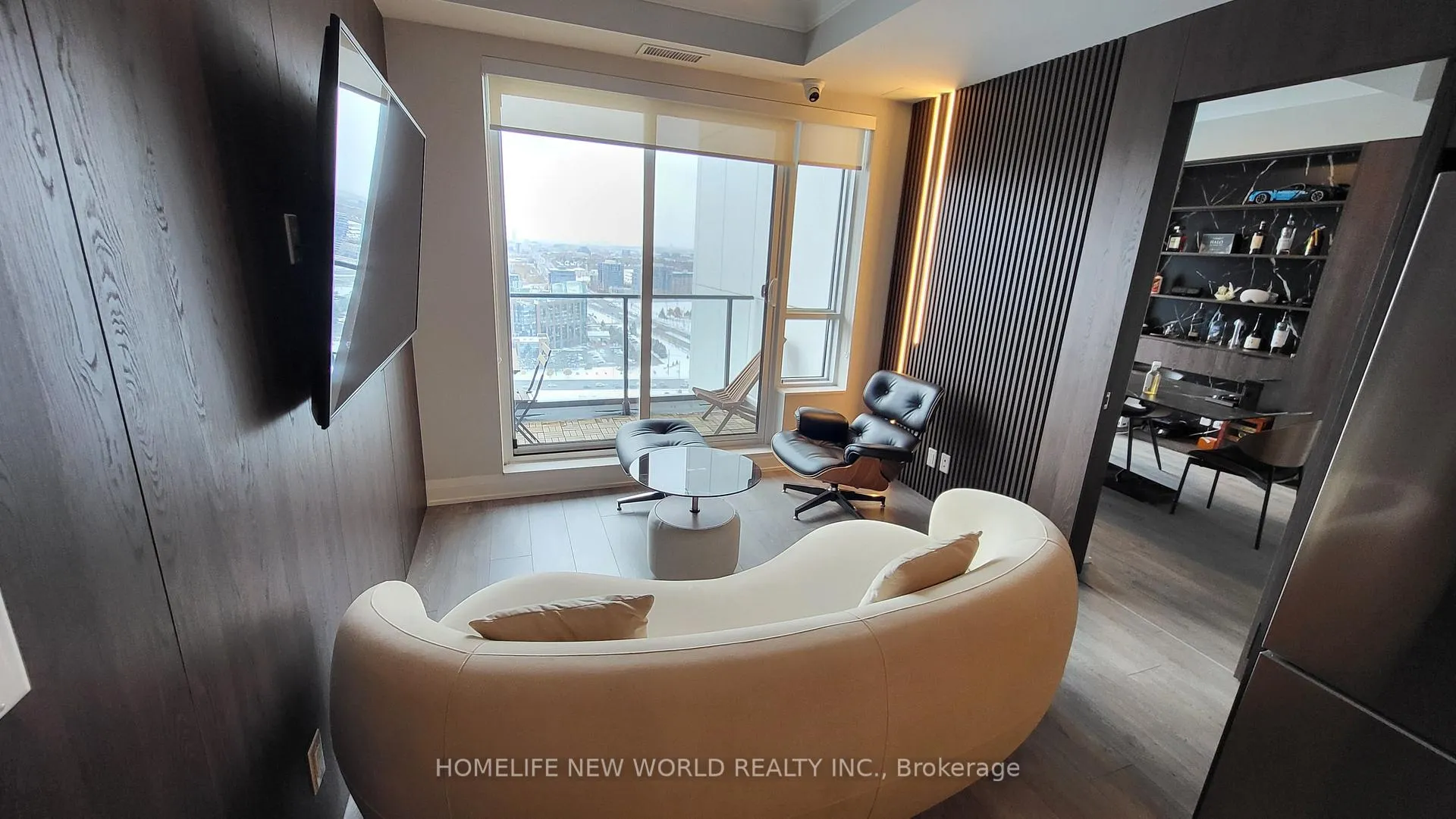 Photo 3 of Unit 3306, 8 Water Walk Drive, Markham, Unionville — HOMEH