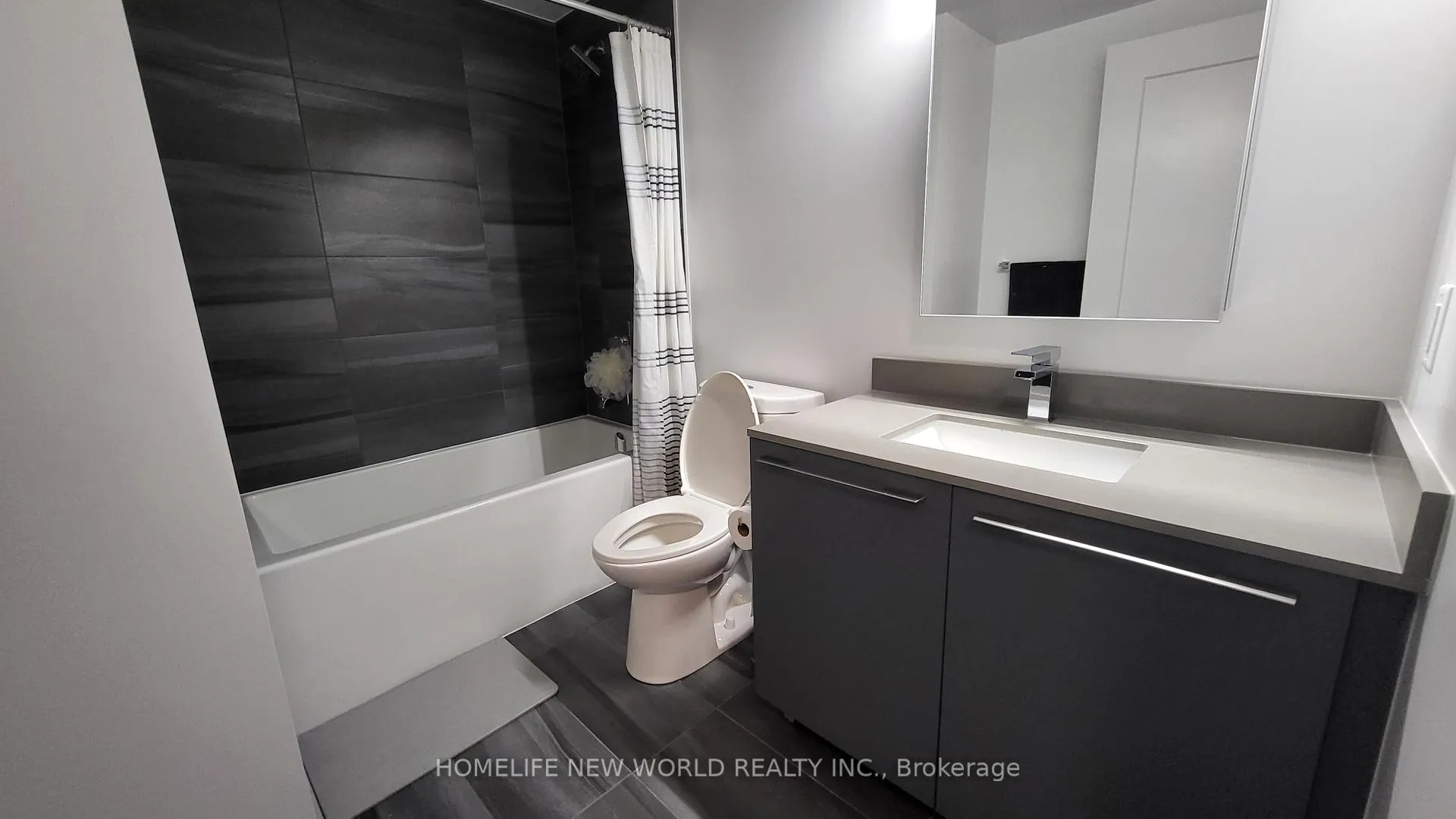 Photo 11 of Unit 3306, 8 Water Walk Drive, Markham, Unionville — HOMEH