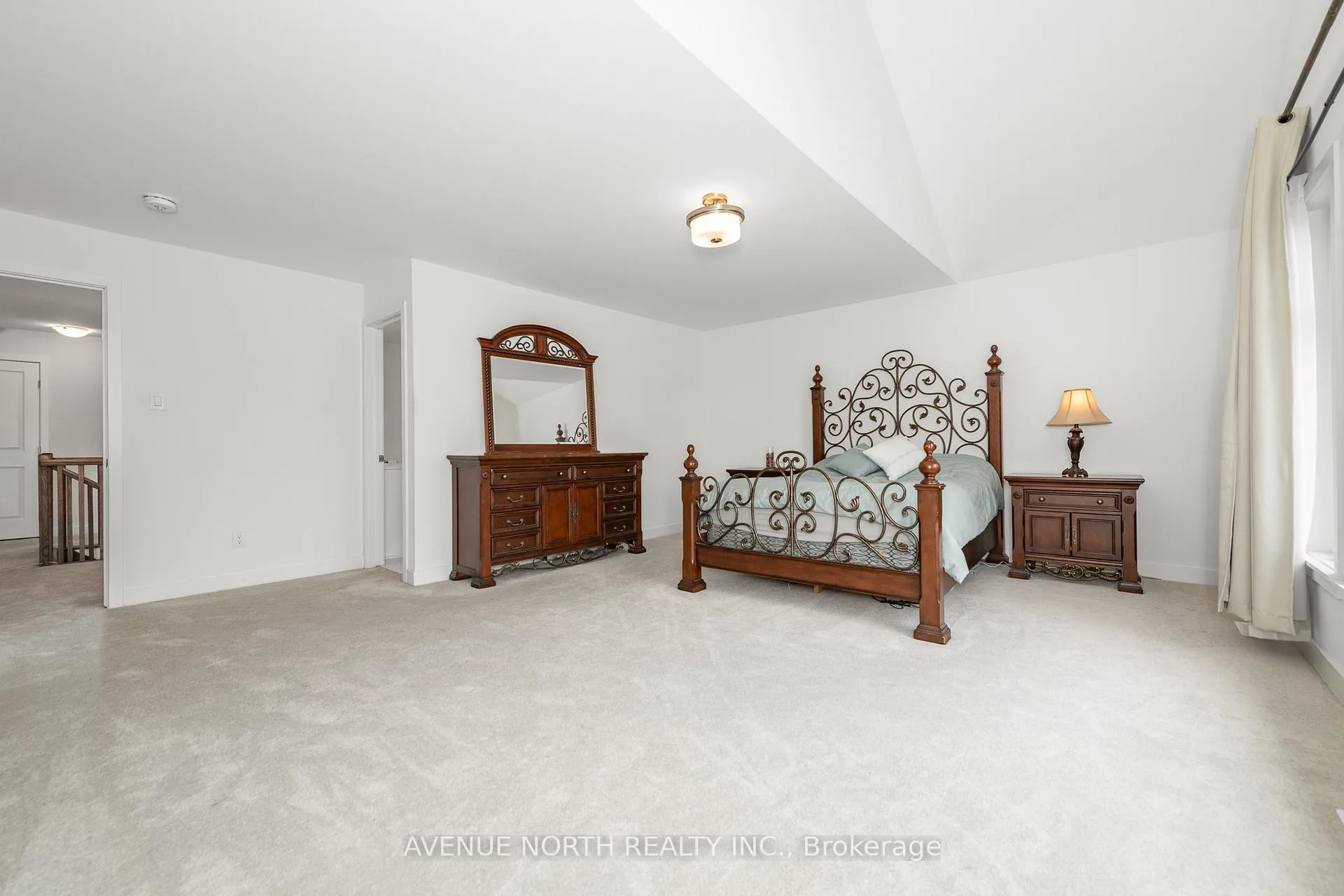 Photo 24 of 219 Reisling Way, Ottawa, Leitrim — HOMEH