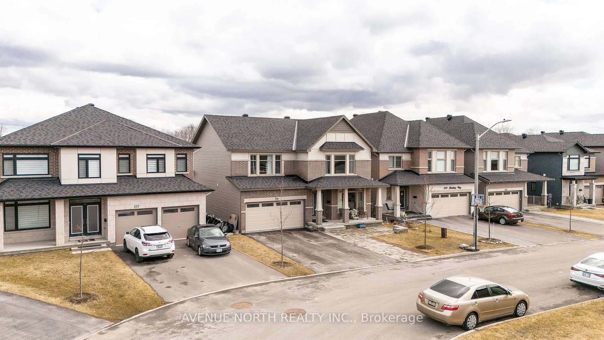 Photo 45 of 219 Reisling Way, Ottawa, Leitrim — HOMEH