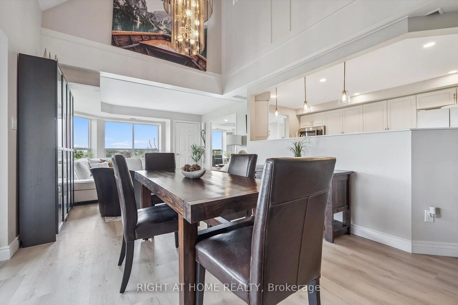 Photo 13 of Unit 804, 281 Bristol Street, Guelph, Junction/Onward Willow — HOMEH