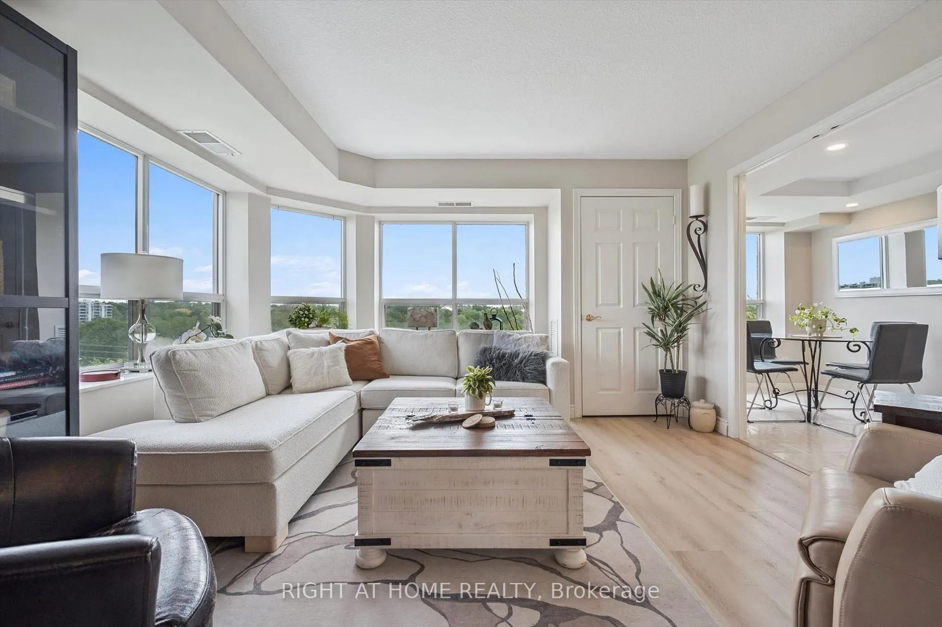 Photo 15 of Unit 804, 281 Bristol Street, Guelph, Junction/Onward Willow — HOMEH