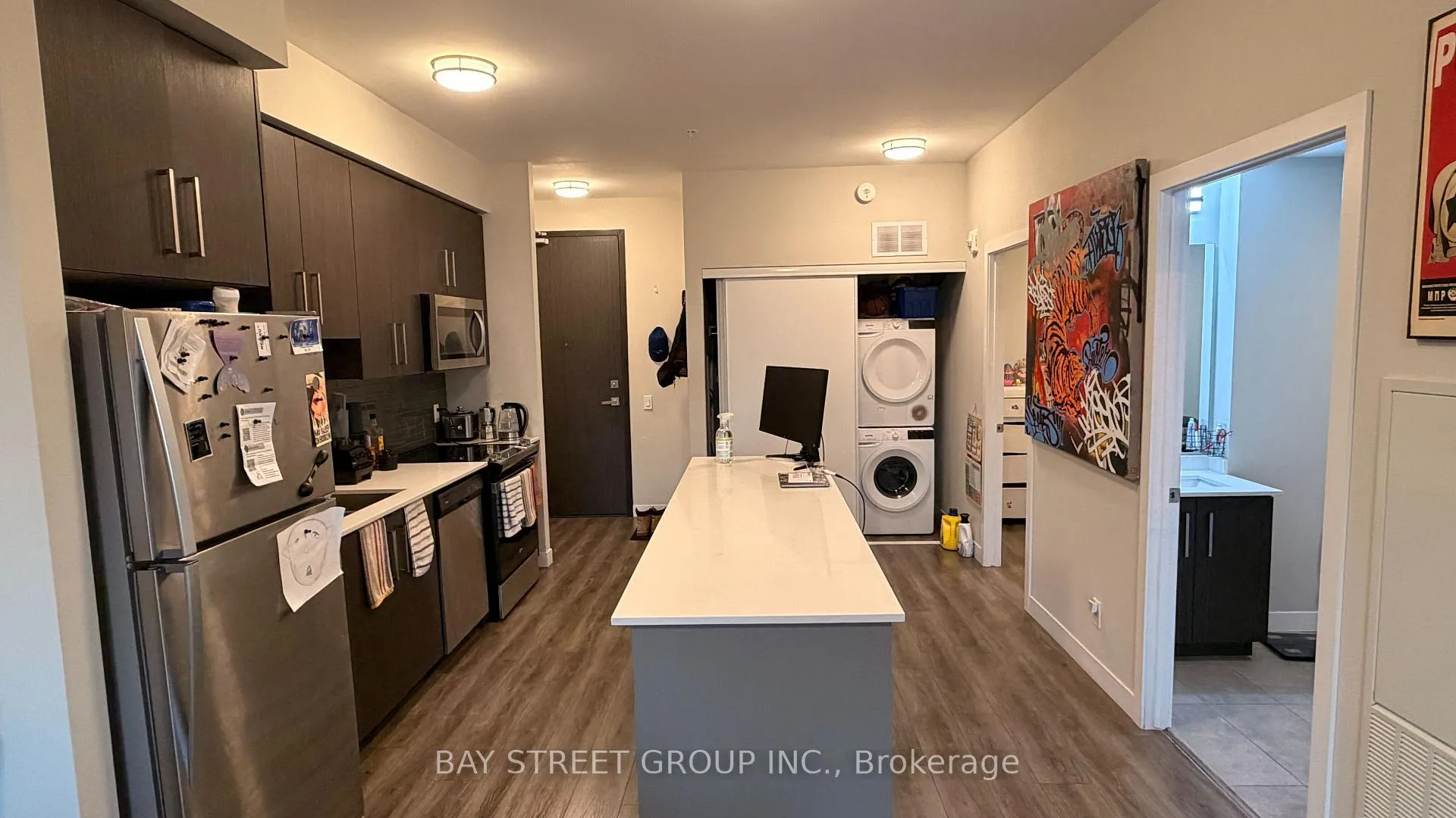 Photo 3 of Unit 2310, 15 Queent Street S, Hamilton, Kirkendall — HOMEH
