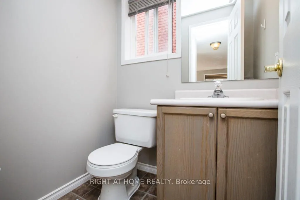 Photo 19 of 11 Butternut Drive, Barrie, Holly — HOMEH