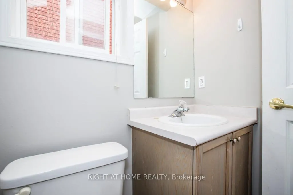Photo 20 of 11 Butternut Drive, Barrie, Holly — HOMEH