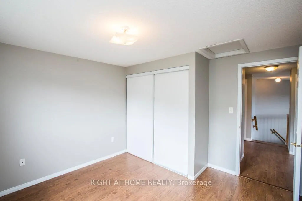 Photo 36 of 11 Butternut Drive, Barrie, Holly — HOMEH