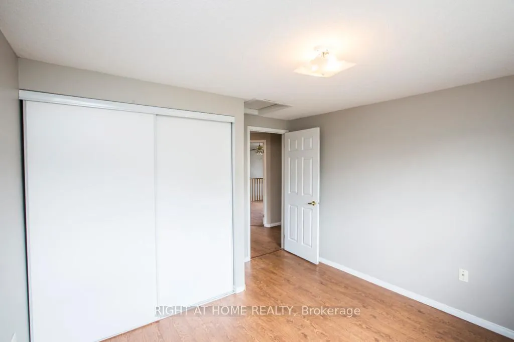 Photo 37 of 11 Butternut Drive, Barrie, Holly — HOMEH