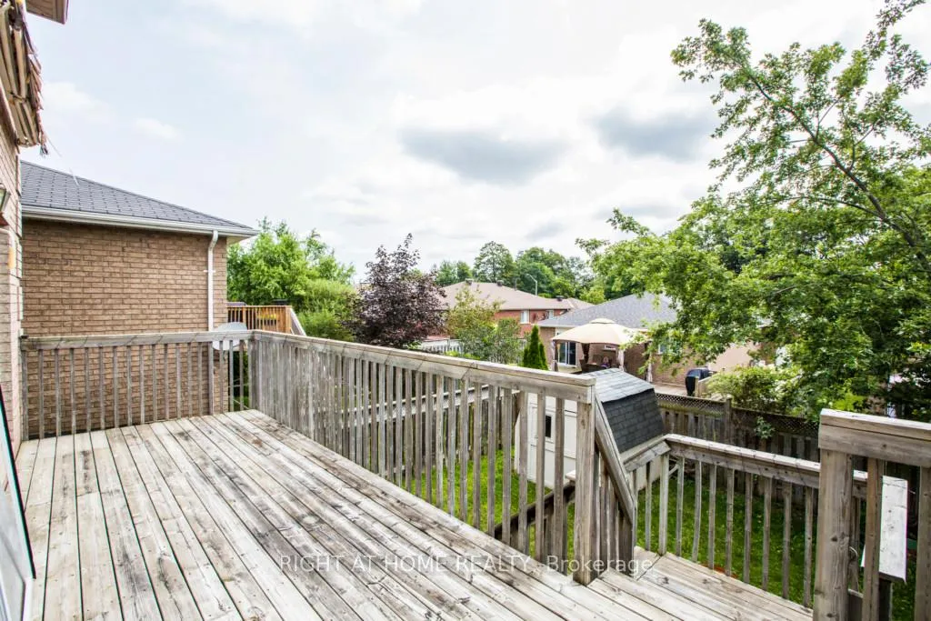 Photo 43 of 11 Butternut Drive, Barrie, Holly — HOMEH