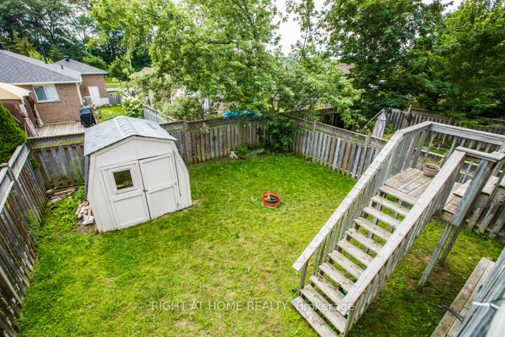 Photo 46 of 11 Butternut Drive, Barrie, Holly — HOMEH