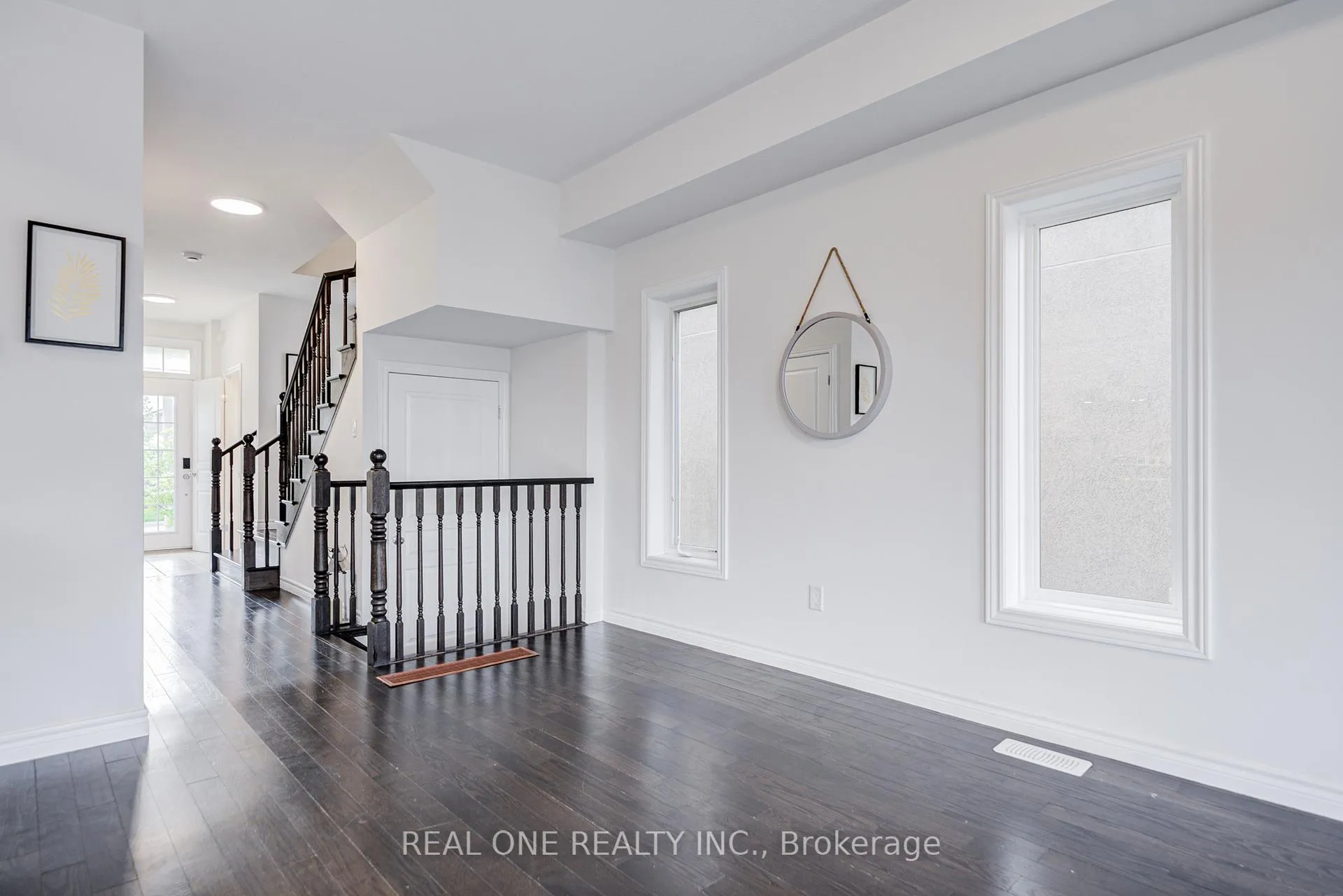 Photo 6 of 76 Vinton Road, Hamilton, Meadowlands — HOMEH