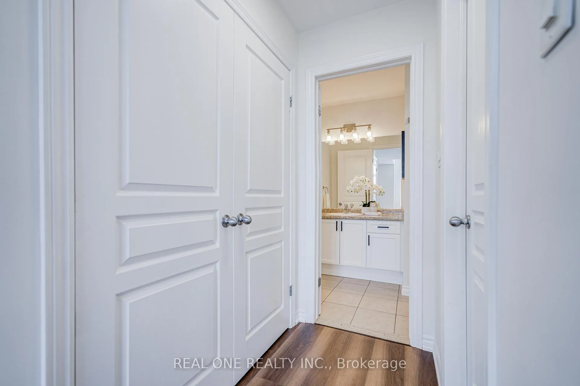 Photo 29 of 76 Vinton Road, Hamilton, Meadowlands — HOMEH