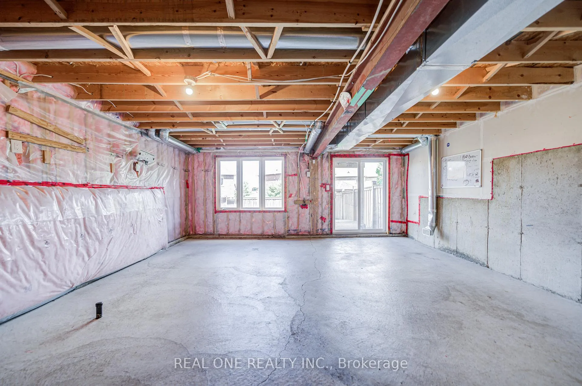 Photo 40 of 76 Vinton Road, Hamilton, Meadowlands — HOMEH