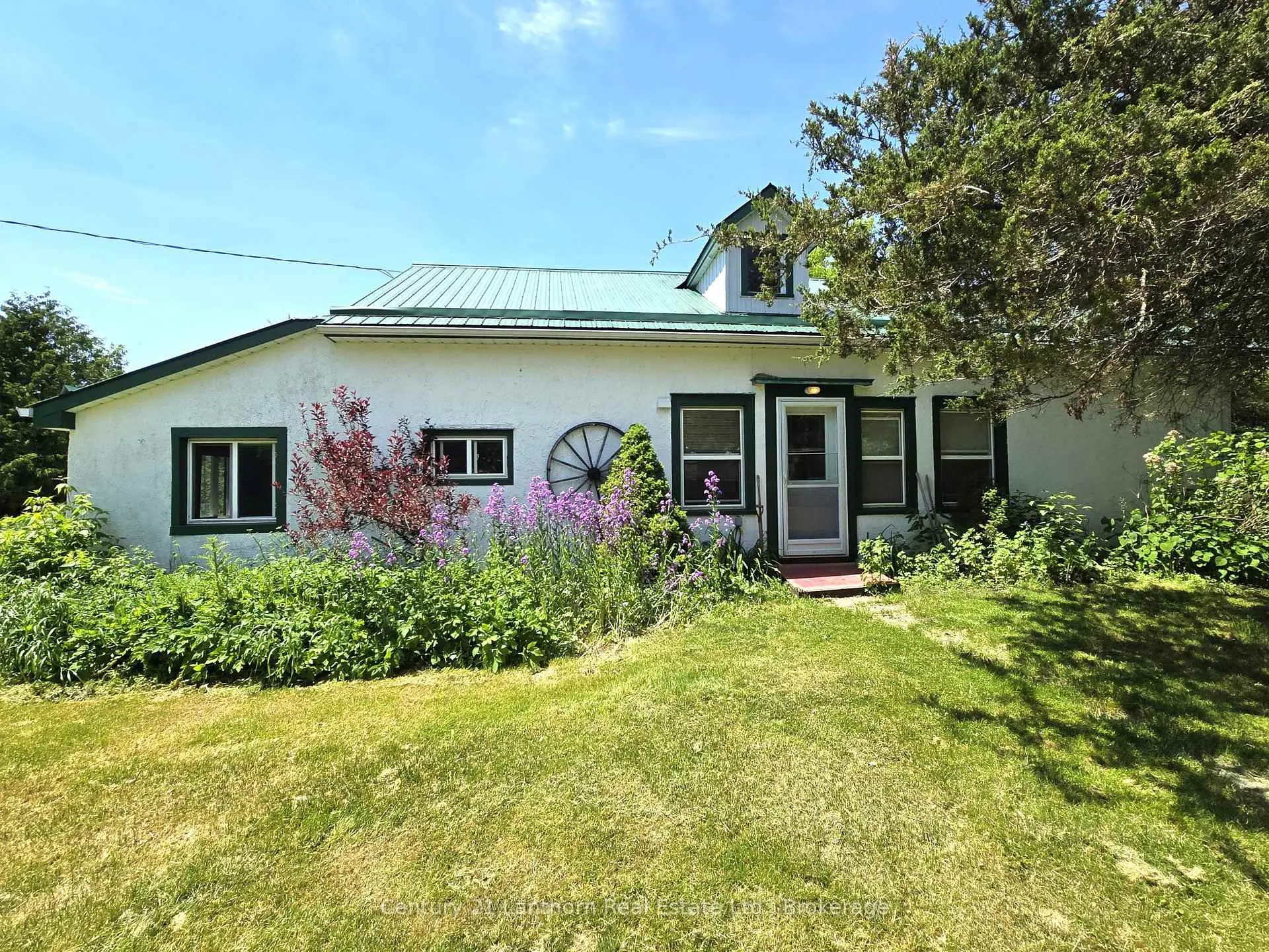 Photo 1 of 1054 Melrose Road, Tyendinaga, Tyendinaga Township — HOMEH