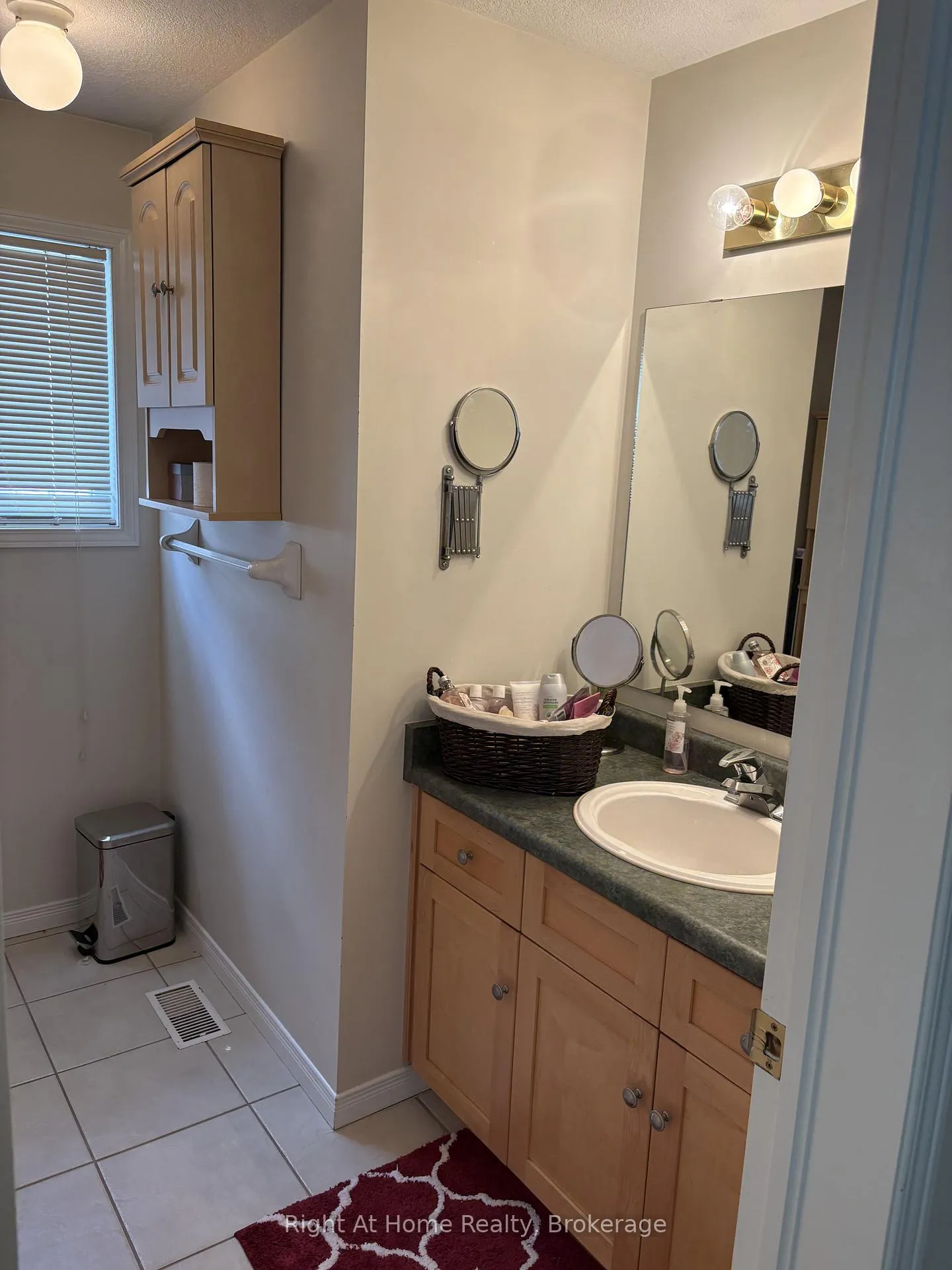 Photo 31 of 21 Fuller Drive, Guelph, Grange Road — HOMEH