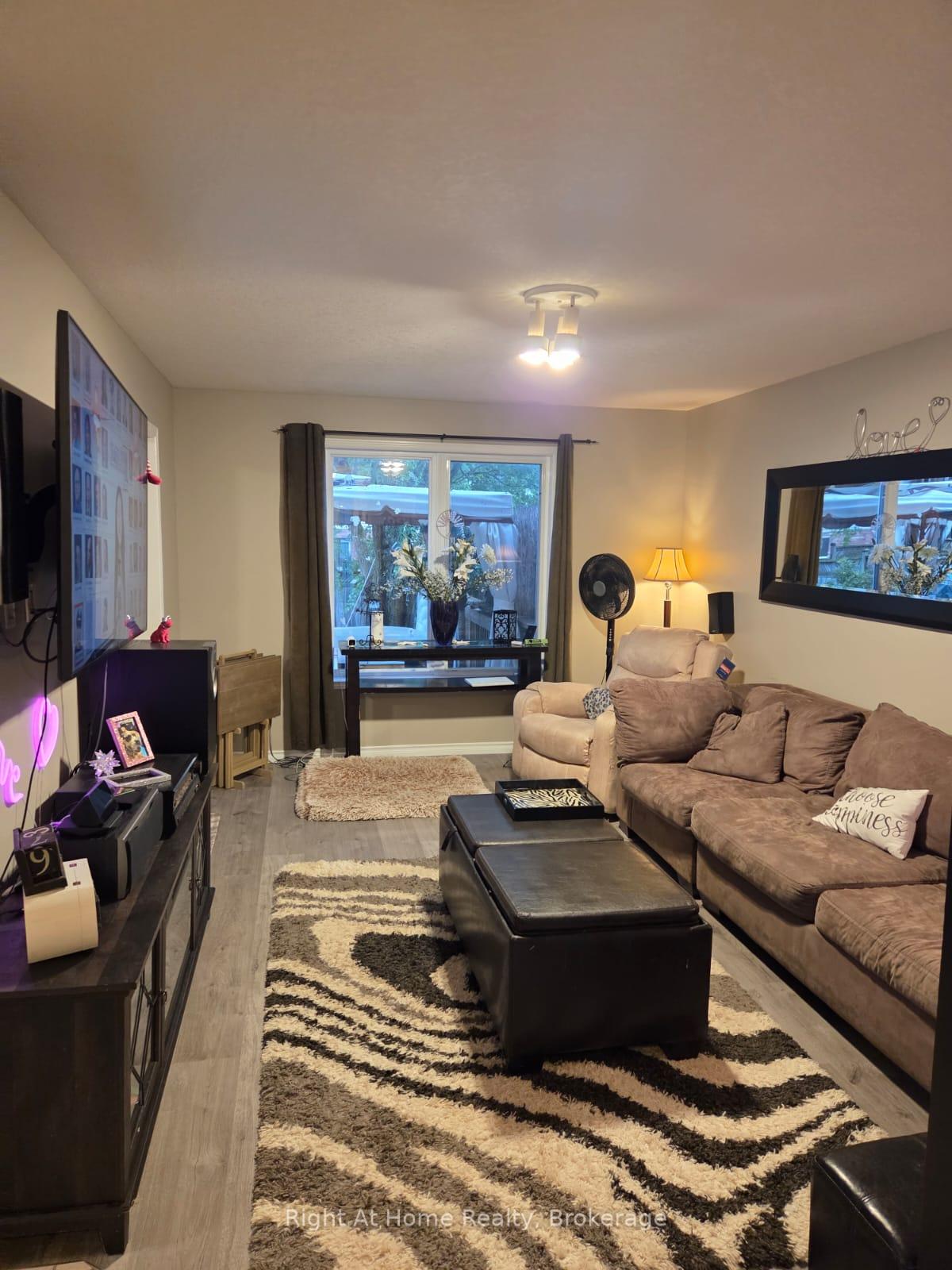 Photo 2 of 21 Fuller Drive, Guelph, Grange Road — HOMEH