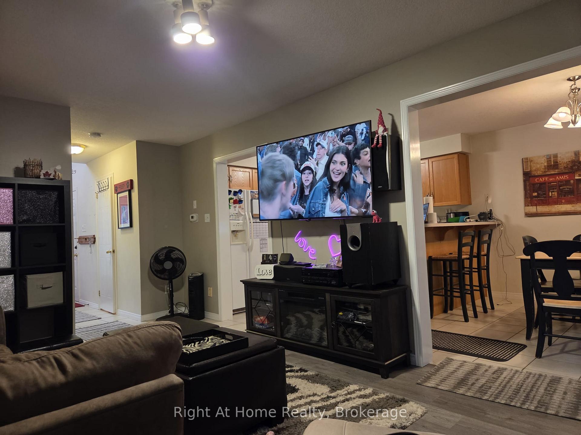 Photo 4 of 21 Fuller Drive, Guelph, Grange Road — HOMEH