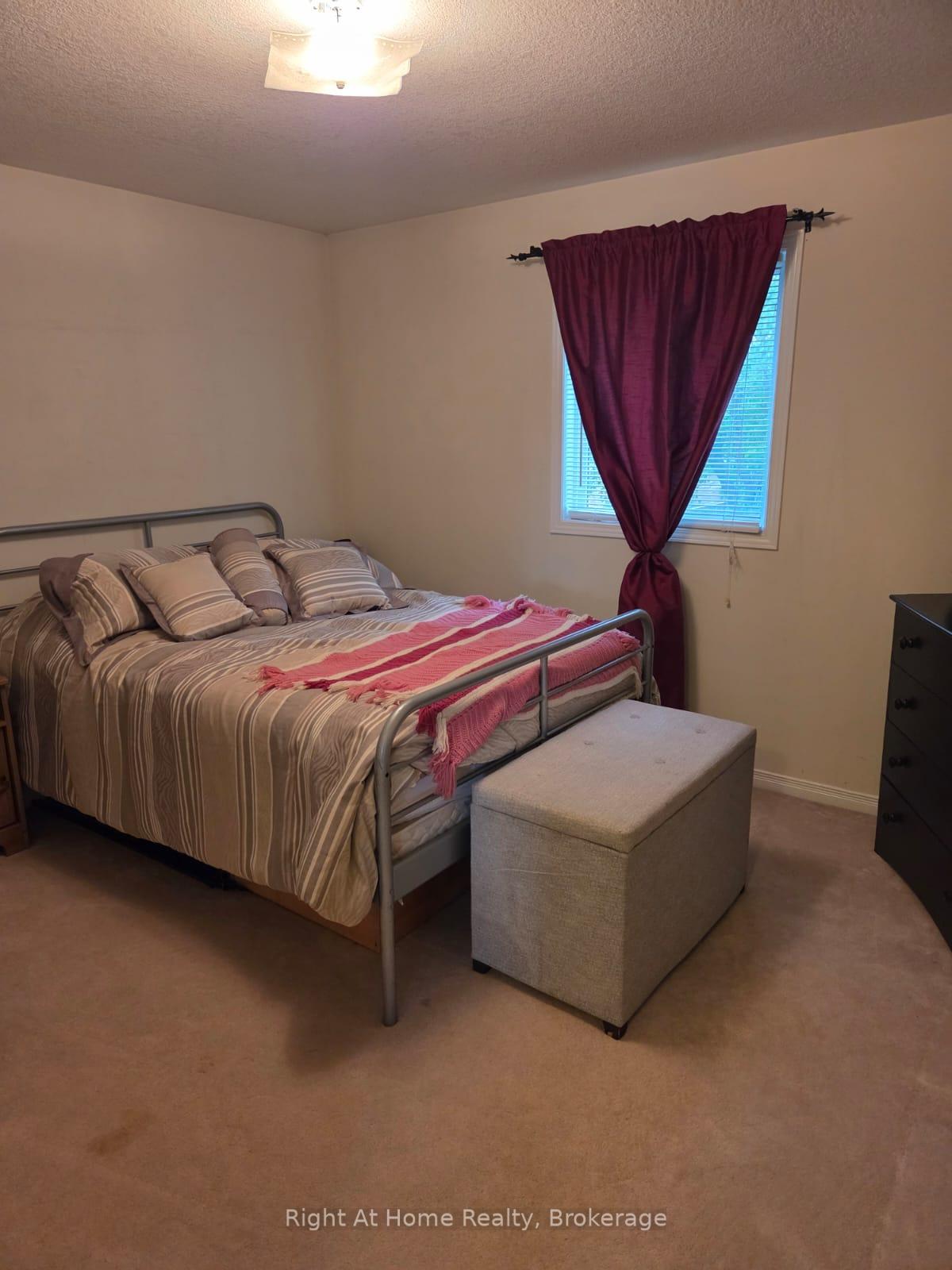 Photo 24 of 21 Fuller Drive, Guelph, Grange Road — HOMEH