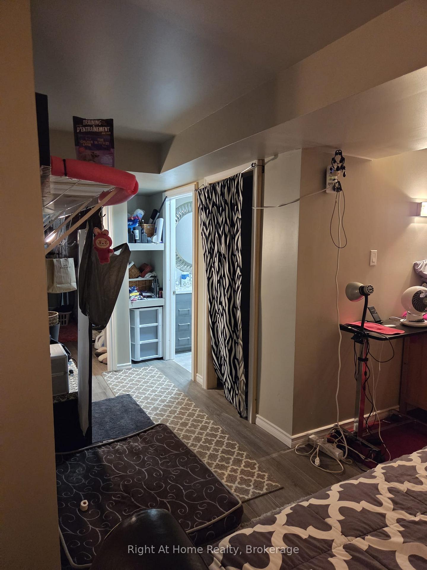 Photo 28 of 21 Fuller Drive, Guelph, Grange Road — HOMEH