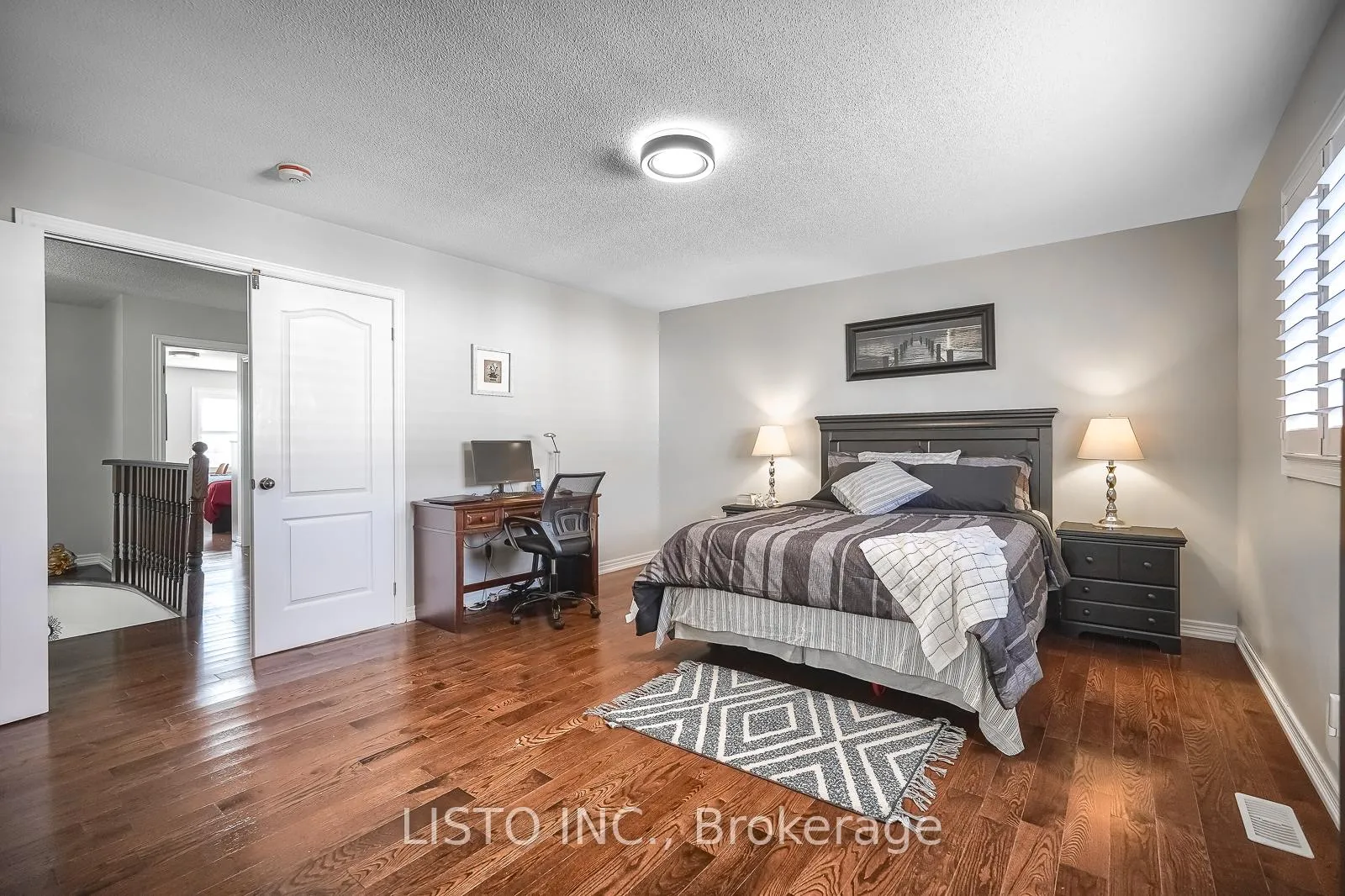 Photo 22 of 50 Henry Smith Avenue, Clarington, Bowmanville — HOMEH
