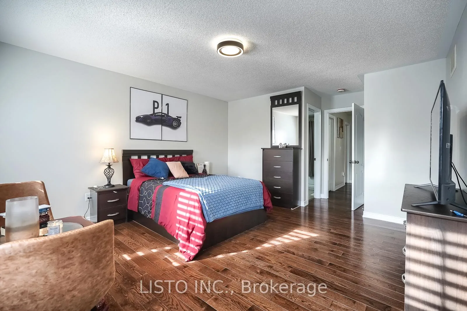 Photo 29 of 50 Henry Smith Avenue, Clarington, Bowmanville — HOMEH
