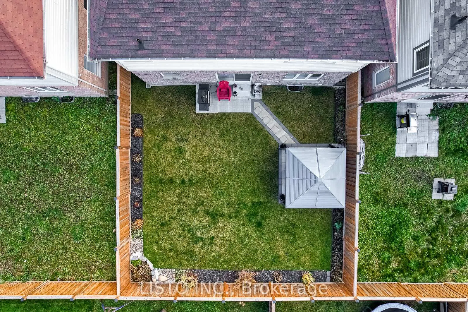 Photo 43 of 50 Henry Smith Avenue, Clarington, Bowmanville — HOMEH