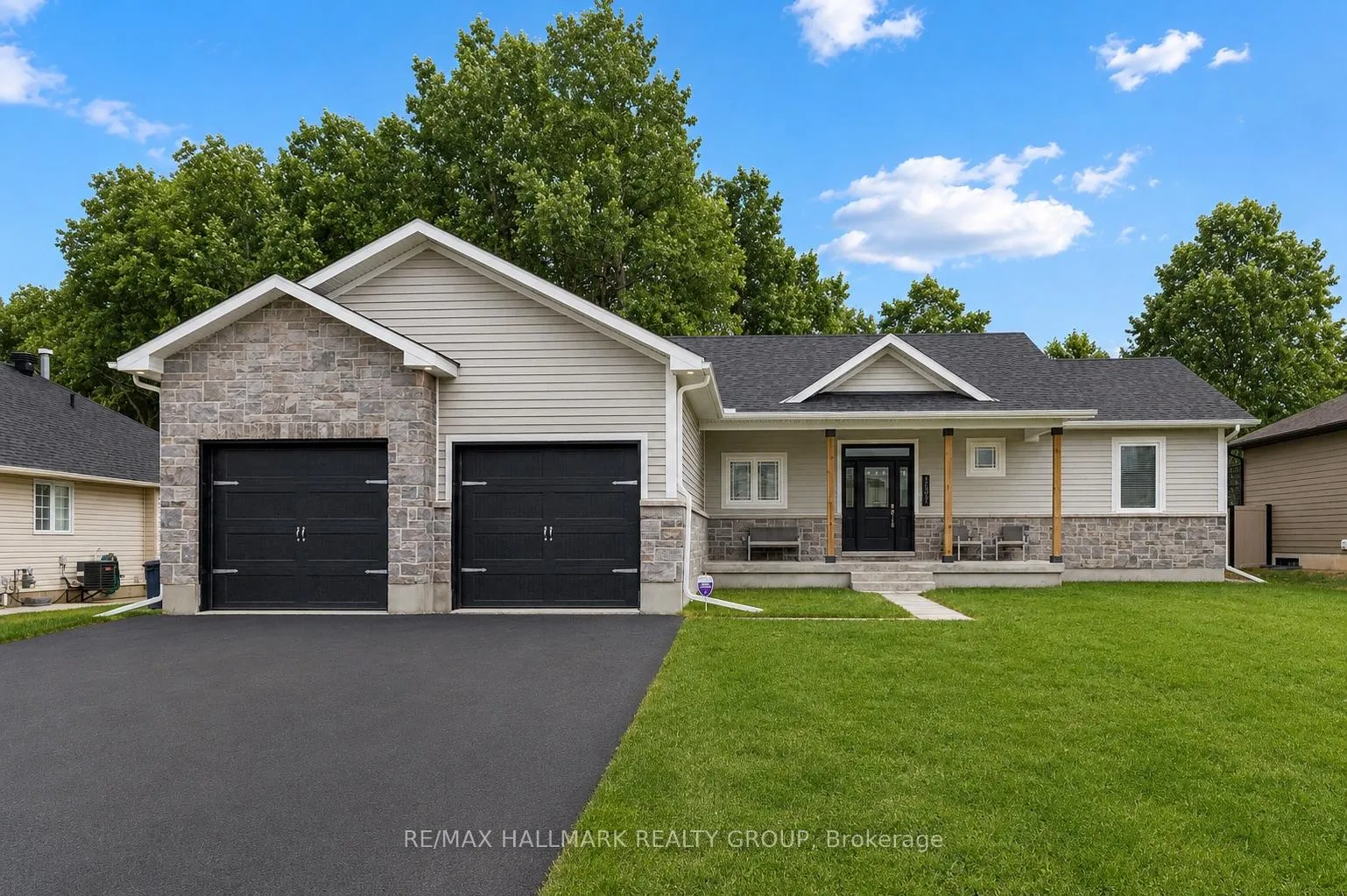 Photo of 1077 Shearer Drive