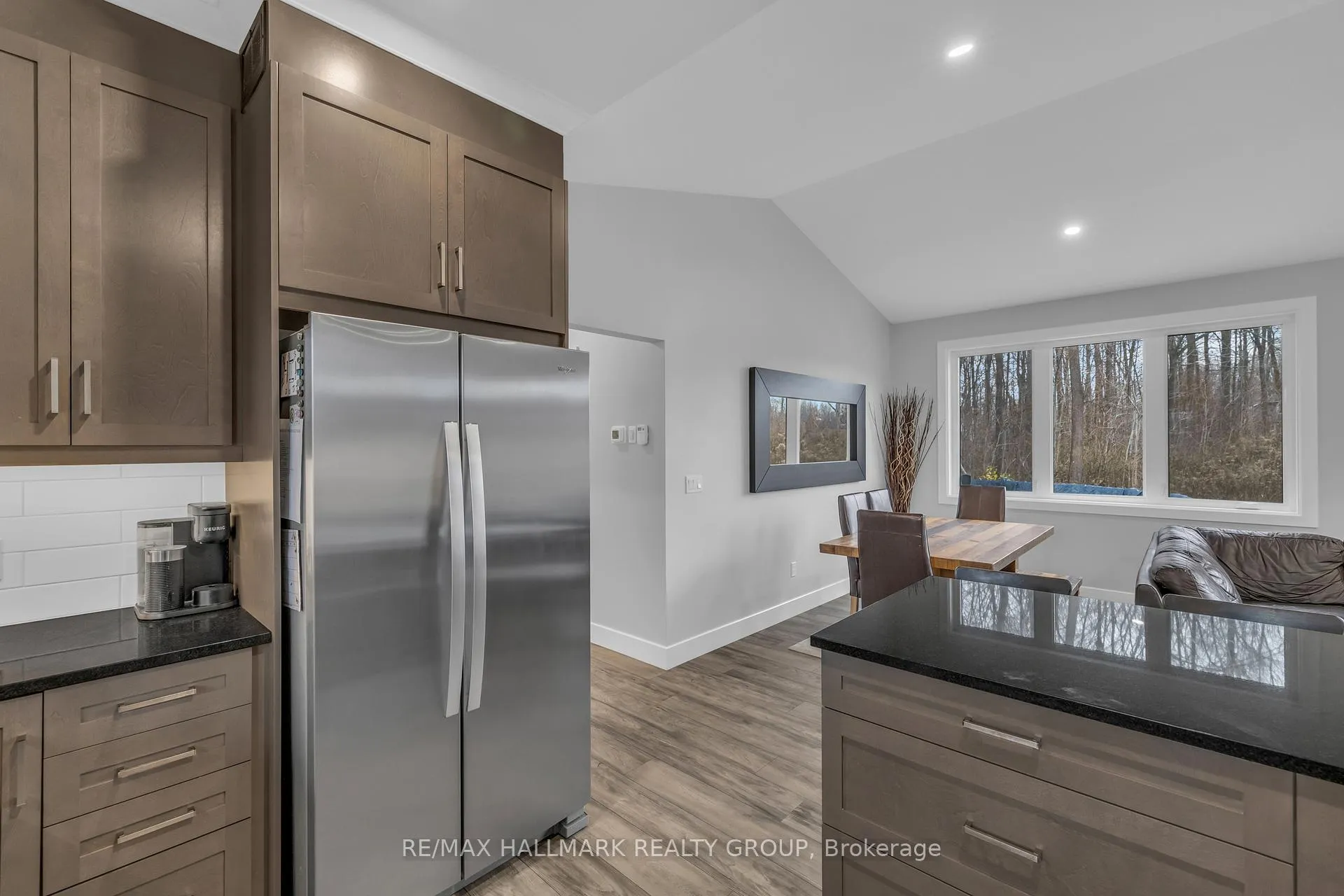 Photo 18 of 1077 Shearer Drive, Brockville — HOMEH
