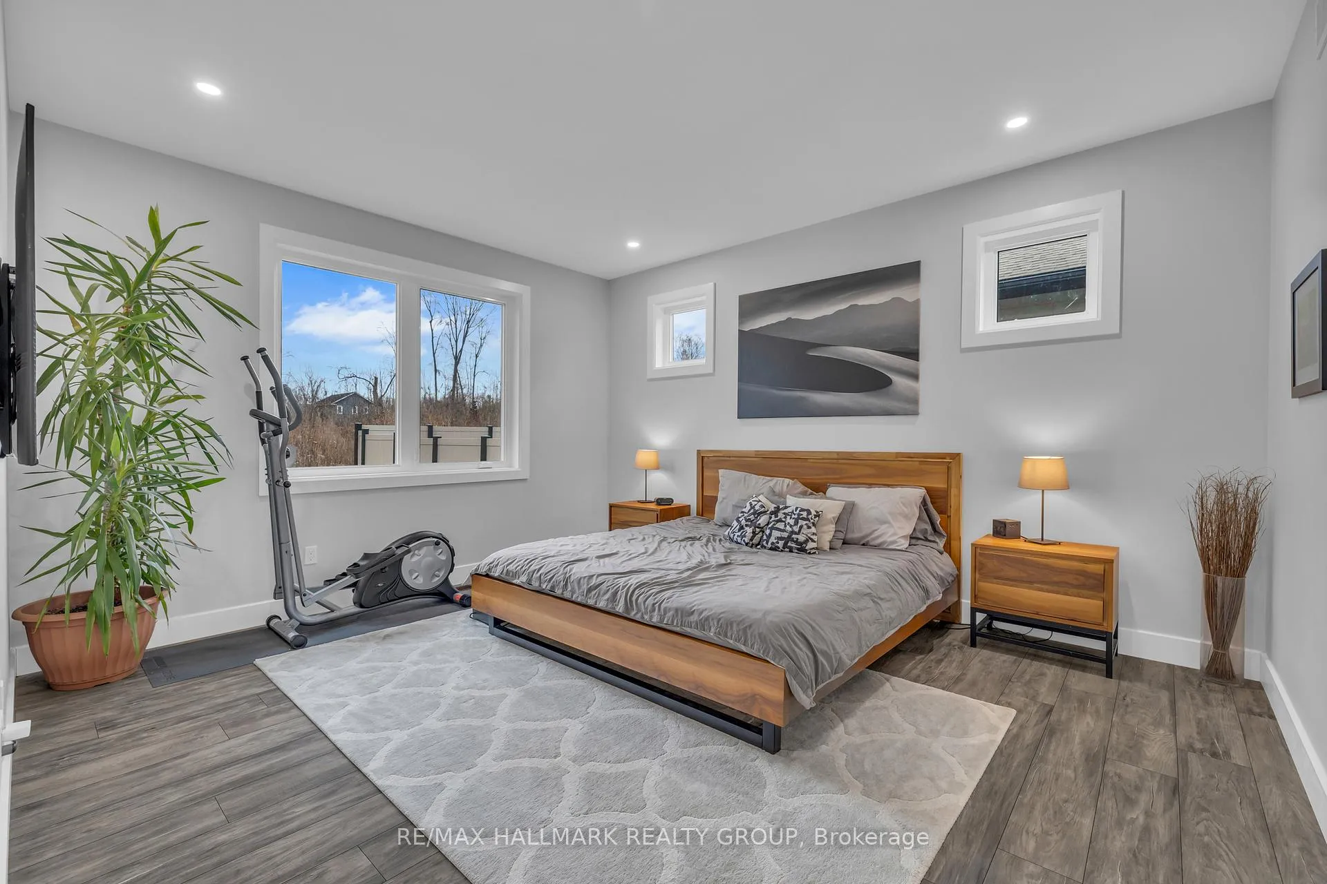 Photo 20 of 1077 Shearer Drive, Brockville — HOMEH