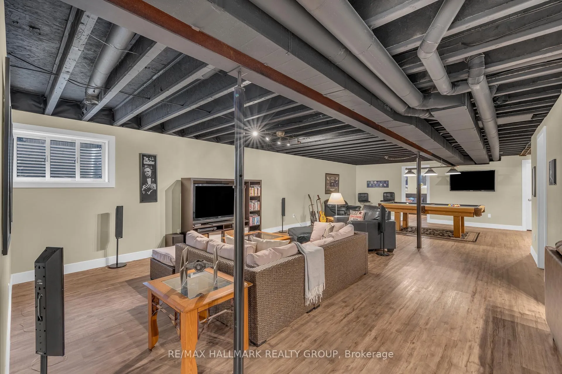Photo 31 of 1077 Shearer Drive, Brockville — HOMEH