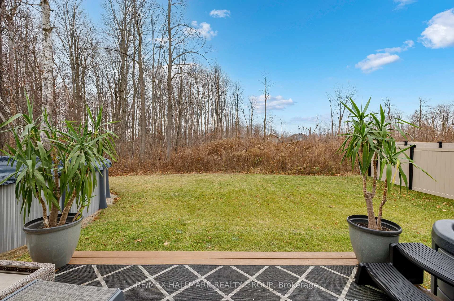 Photo 41 of 1077 Shearer Drive, Brockville — HOMEH