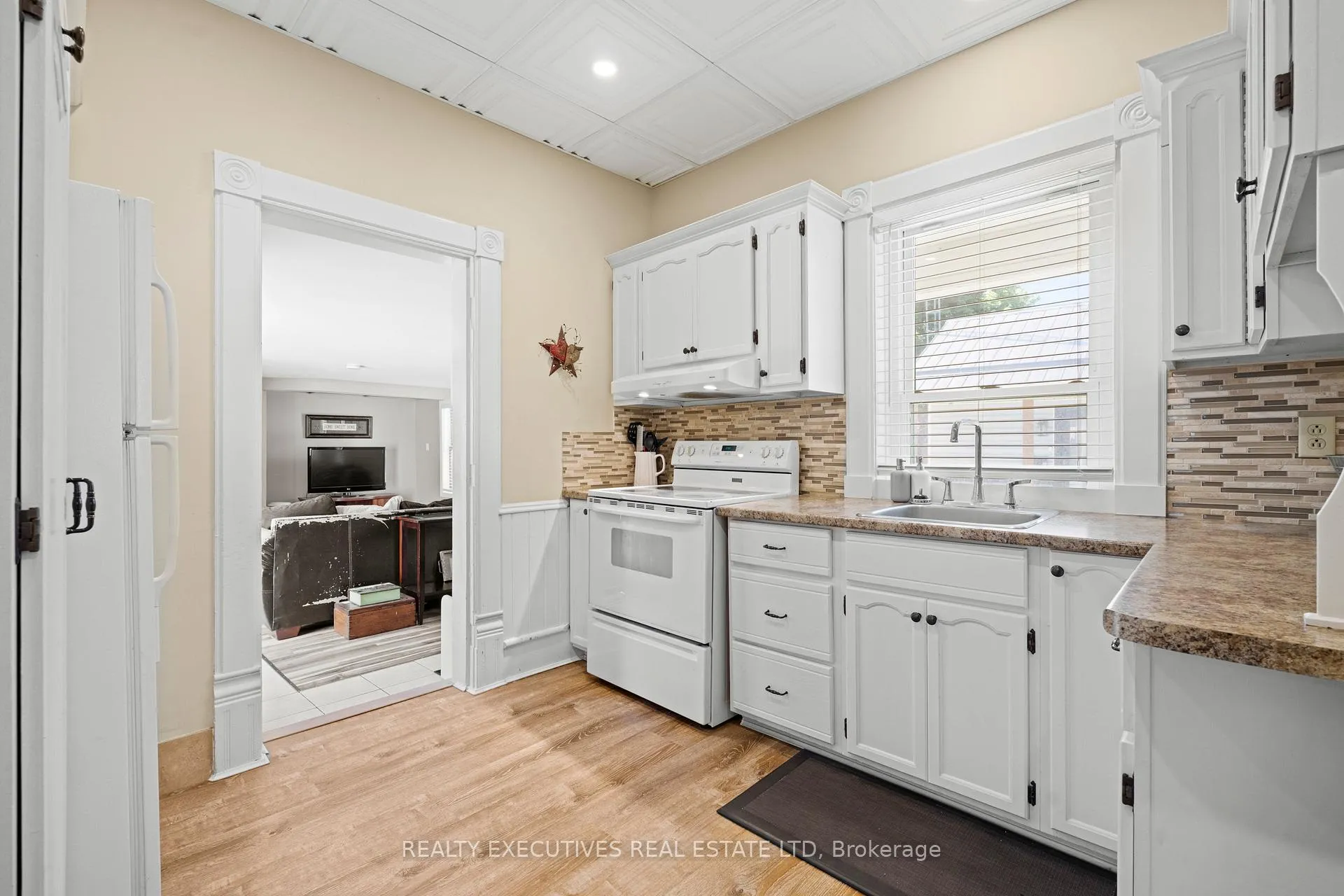 Photo 8 of 22 Joseph Street, North Dundas, Chesterville — HOMEH