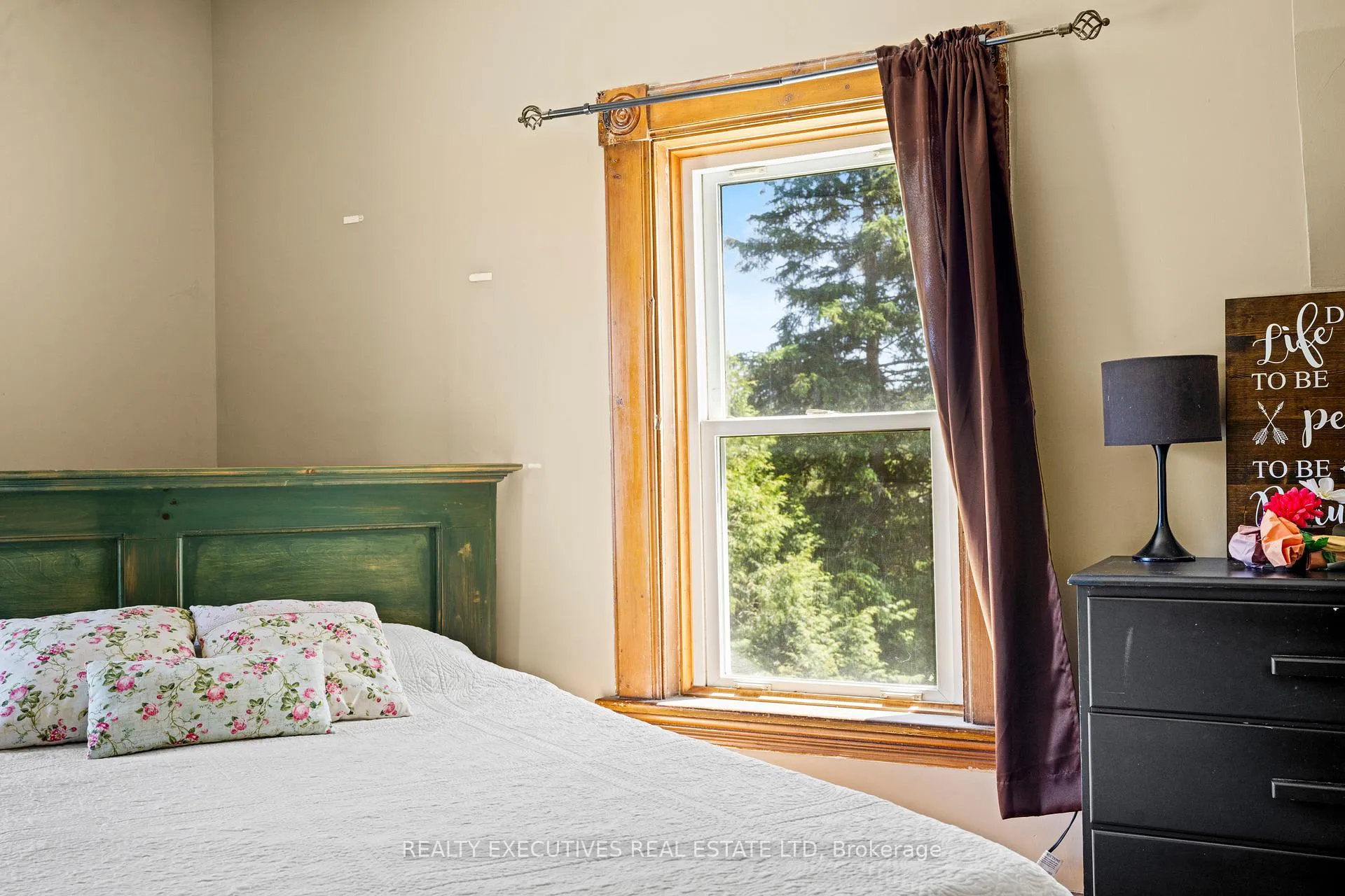 Photo 25 of 22 Joseph Street, North Dundas, Chesterville — HOMEH
