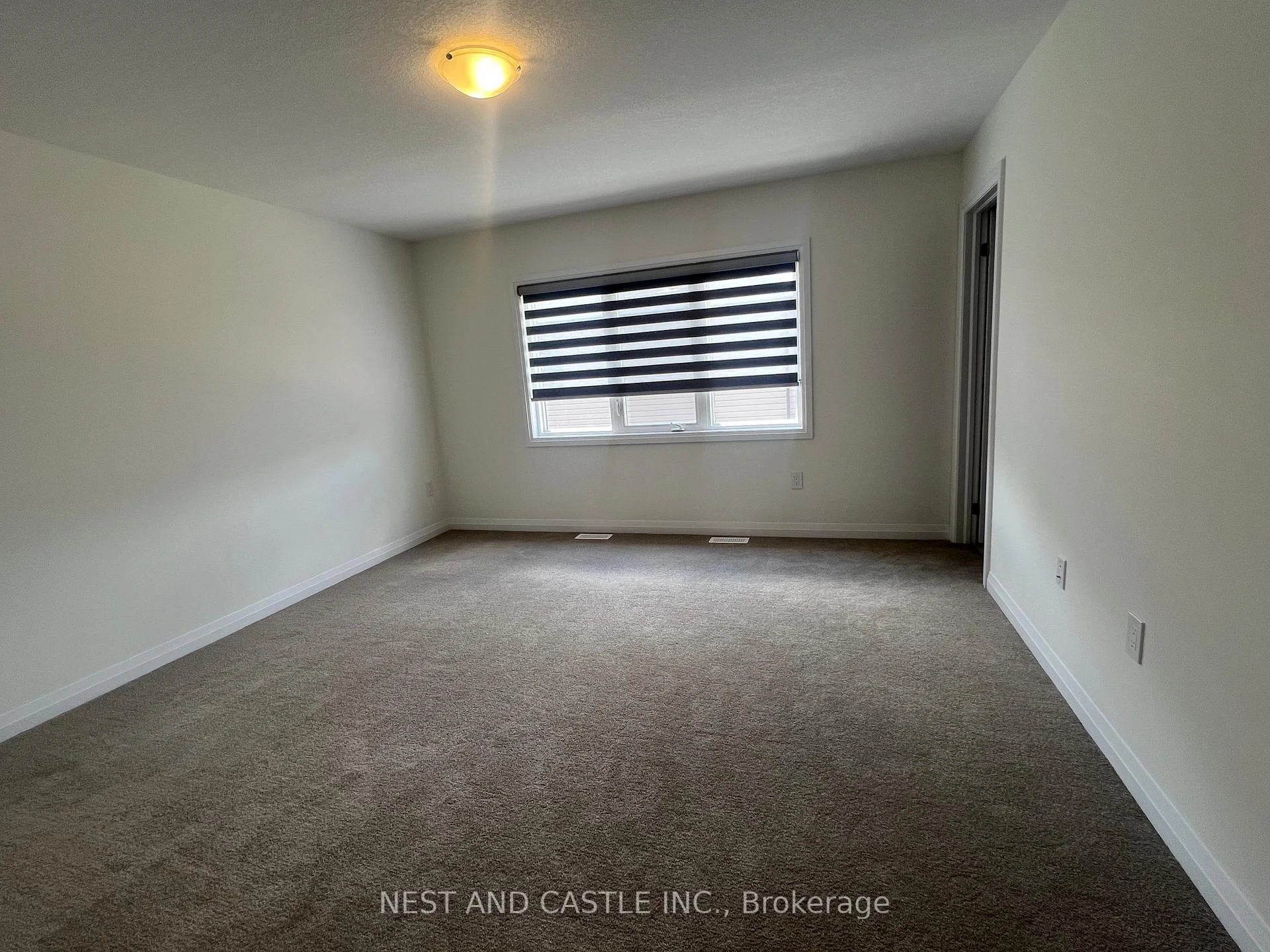Photo 21 of 49 International Drive, Haldimand — HOMEH