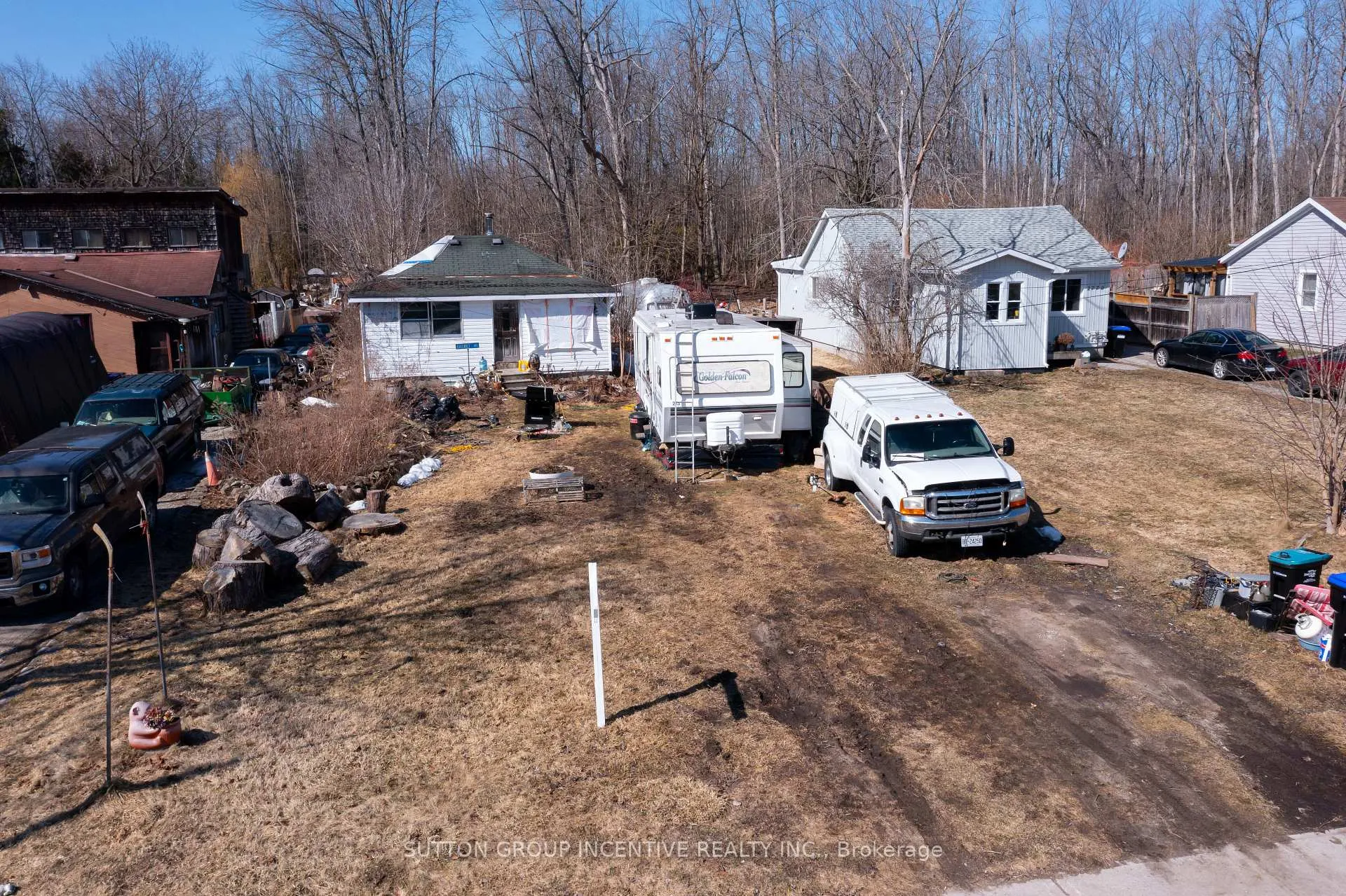 Photo 5 of 2766 Ireton Street, Innisfil, Rural Innisfil — HOMEH