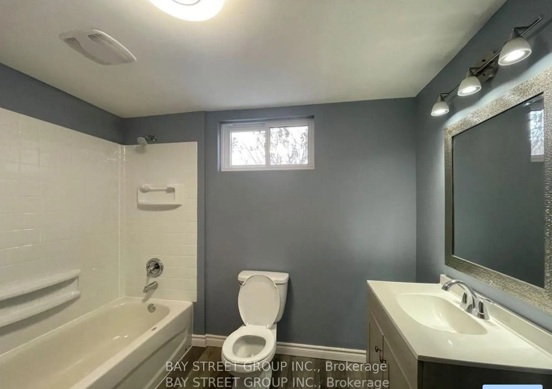 Photo 15 of 6852 Hagar Avenue, Niagara Falls, Arad/Fallsview — HOMEH