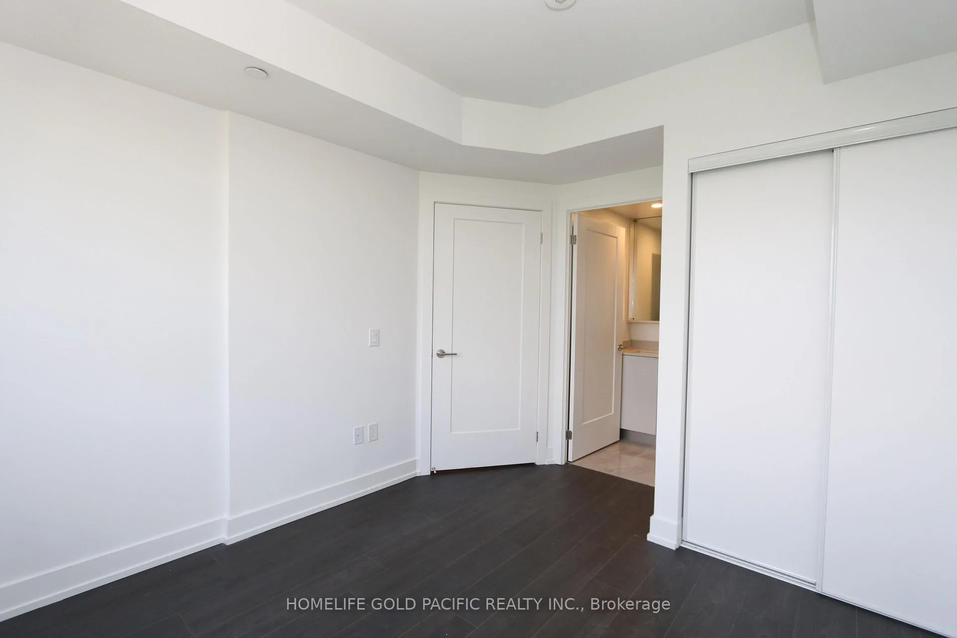 Photo 14 of Unit 917, 8 Cedarland Drive, Markham, Unionville — HOMEH