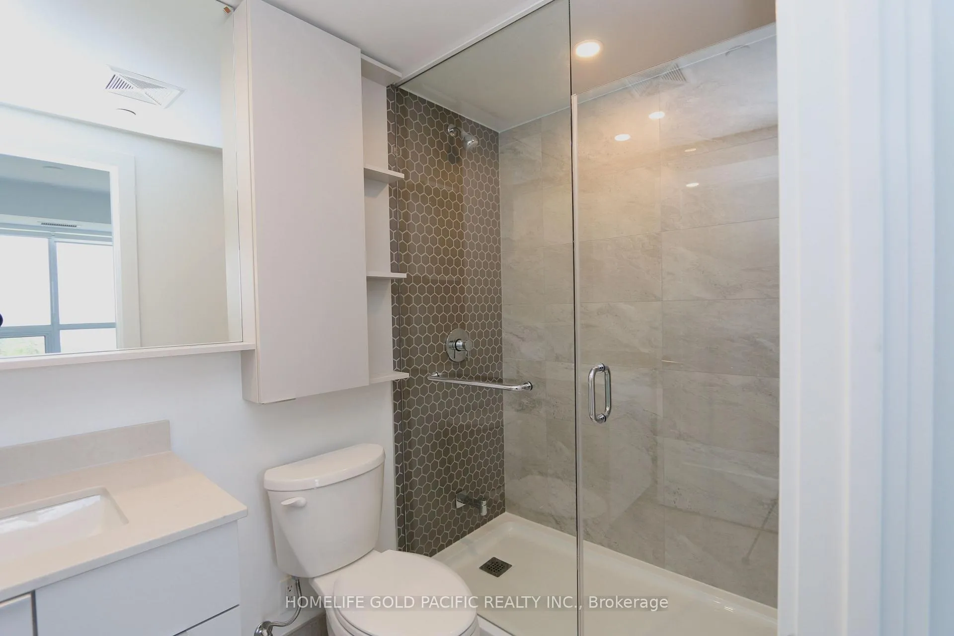 Photo 15 of Unit 917, 8 Cedarland Drive, Markham, Unionville — HOMEH